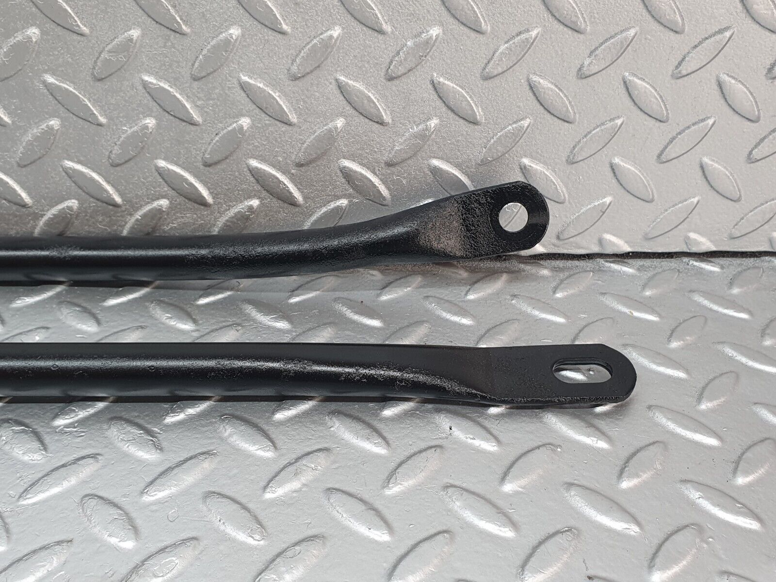 42621 Mercedes-Benz R129 320SL Coupe Rear Suspension Anti Roll Bar 2X