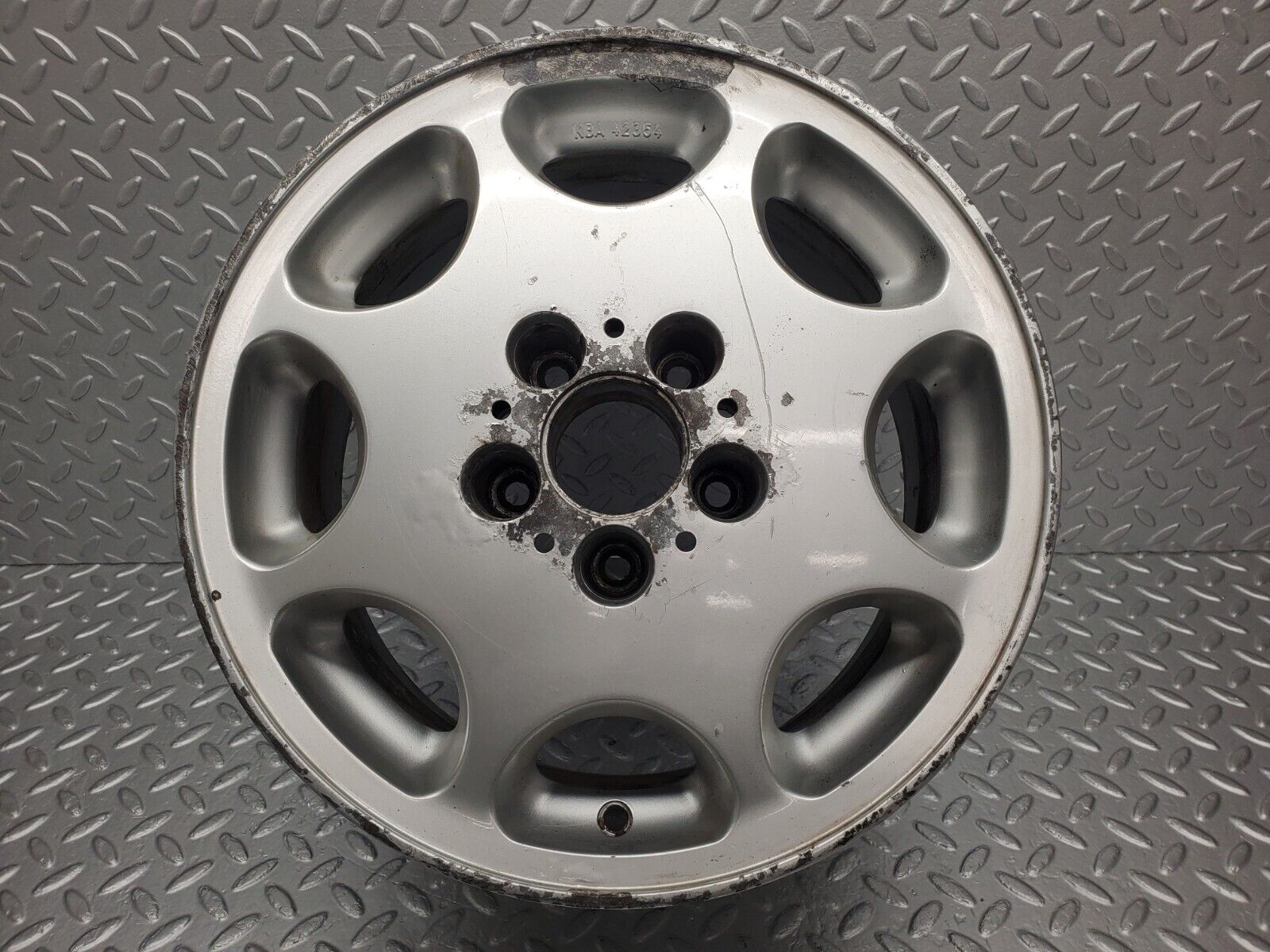 46107 Mercedes-Benz Alloy Wheel 7Jx15H2 ET35 KBA42354