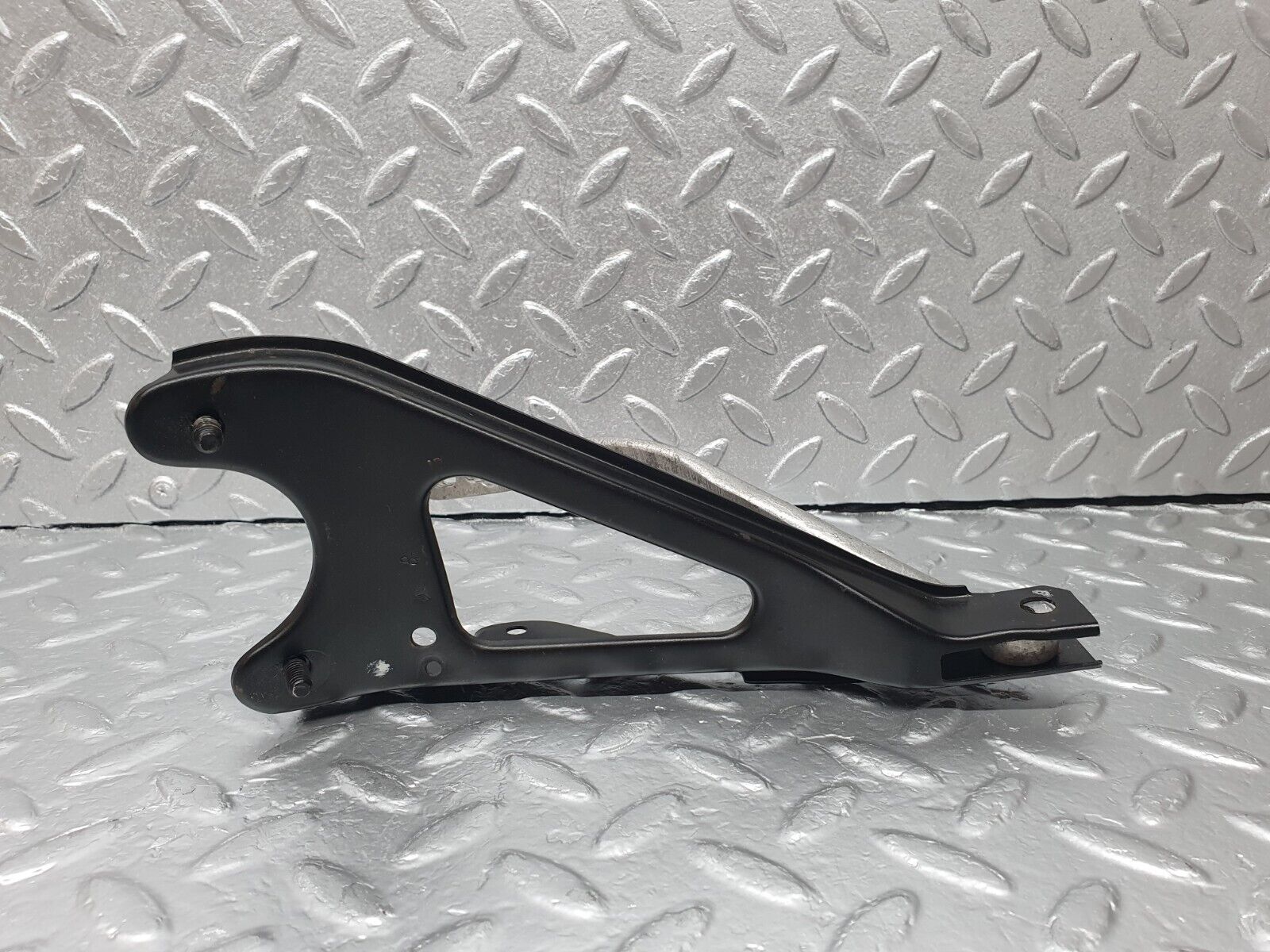 42783 Mercedes-Benz W201 190 2.0L Steering Column Bracket