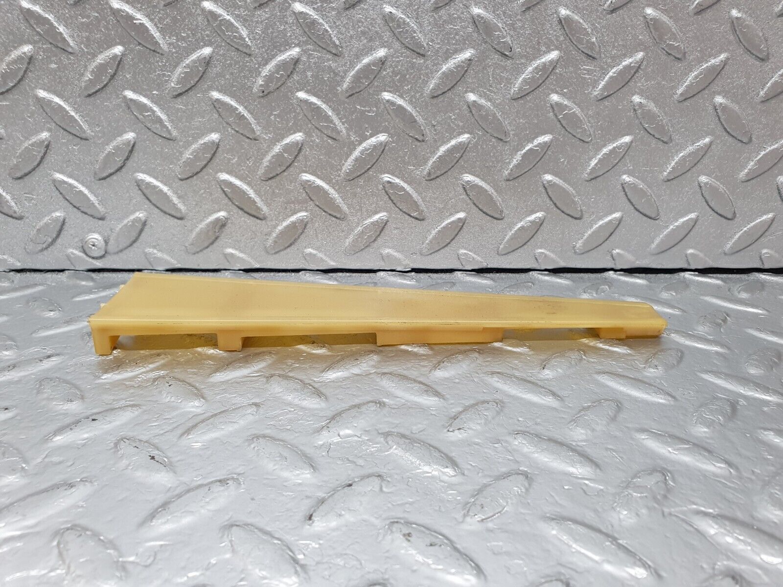 44237 Mercedes-Benz C107 350SLC Coupe Automatic Gearbox Support 722.001