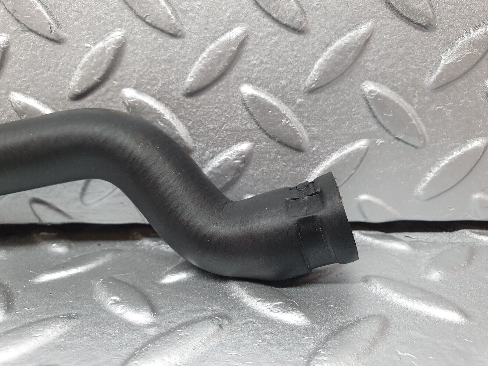 41622 Mercedes-Benz W124 200E Water Cooling Hose Pipe 1248323494 1248320894