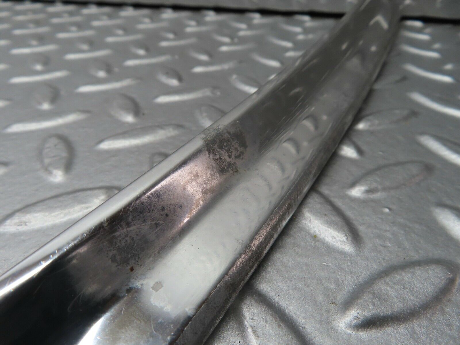 20539 Mercedes-Benz R107 450SL Soft Top Cover Chrome Moulding Trim