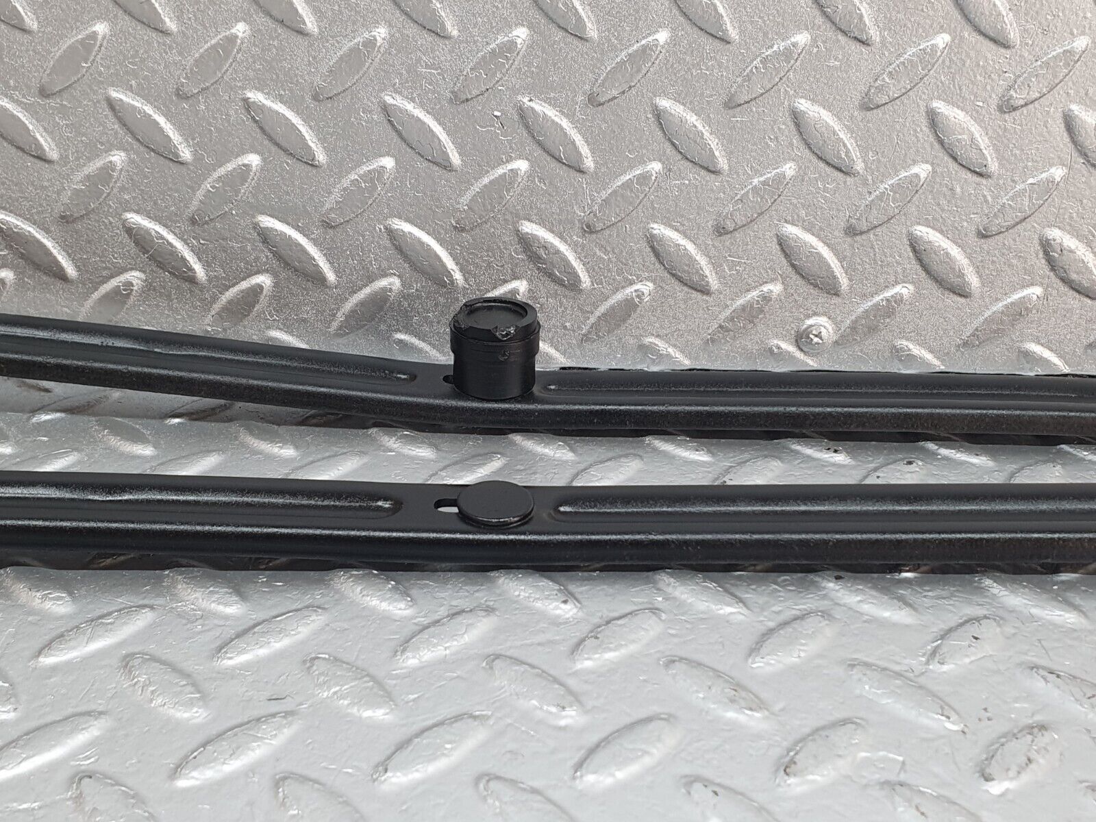 42622 Mercedes-Benz R129 320SL Coupe Front Suspension Anti Roll Bar 2X