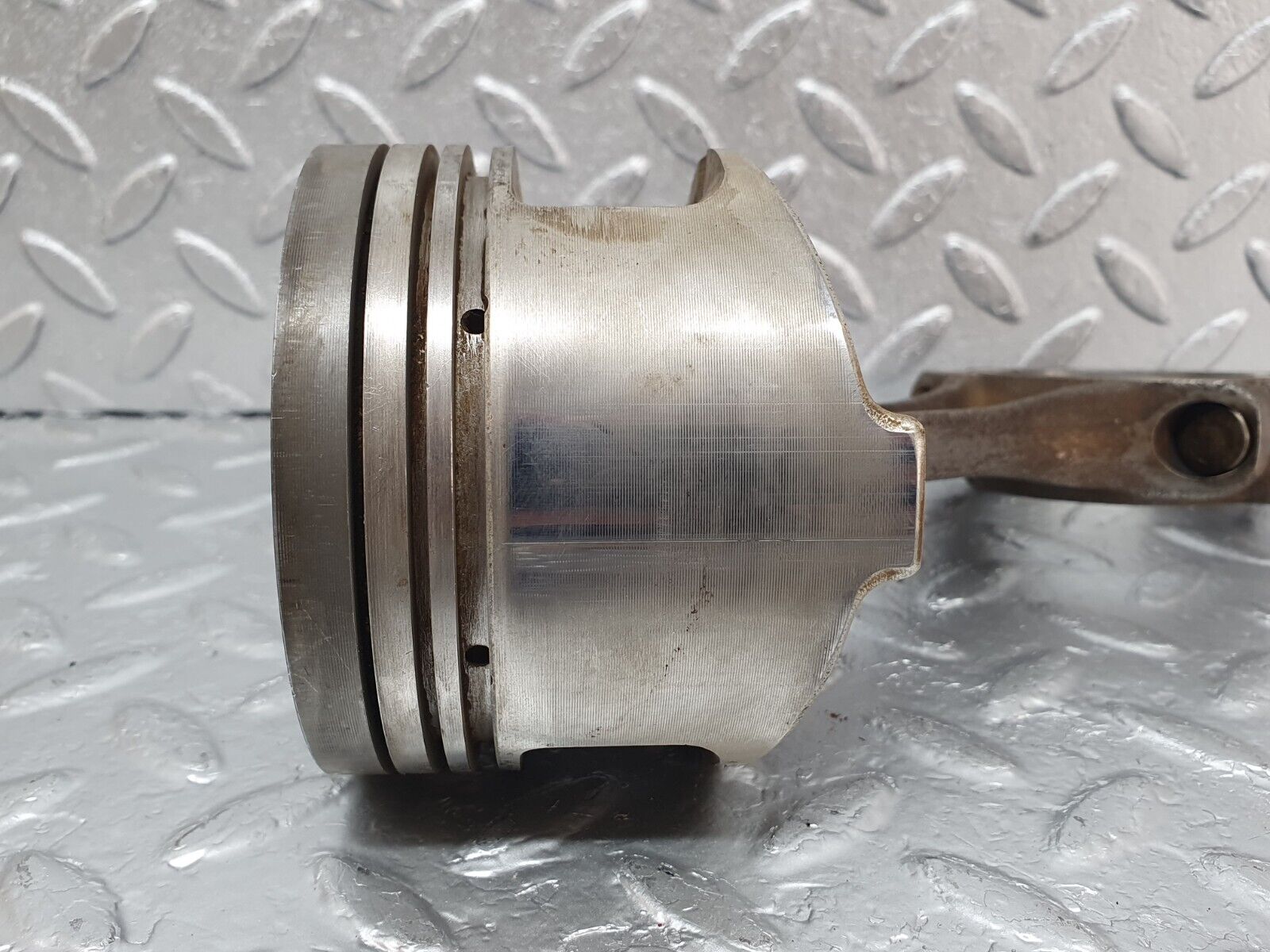 43778 Mercedes-Benz C126 380SEC Coupe Piston With Connecting Rod 88.010 11610
