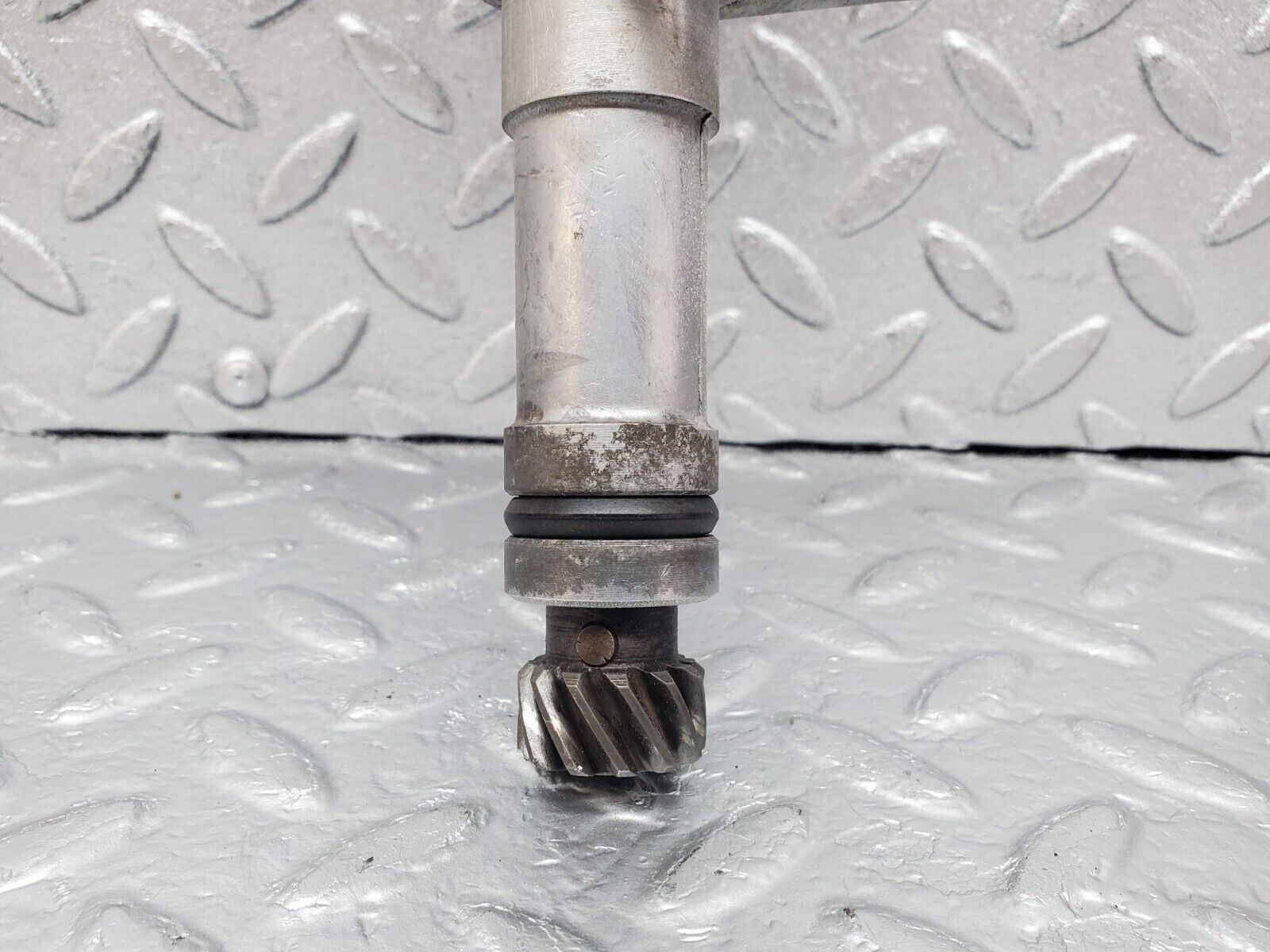 45385 Mercedes-Benz 280E M110.983 Ignition Distributor Bosch 0031580901 0237306045