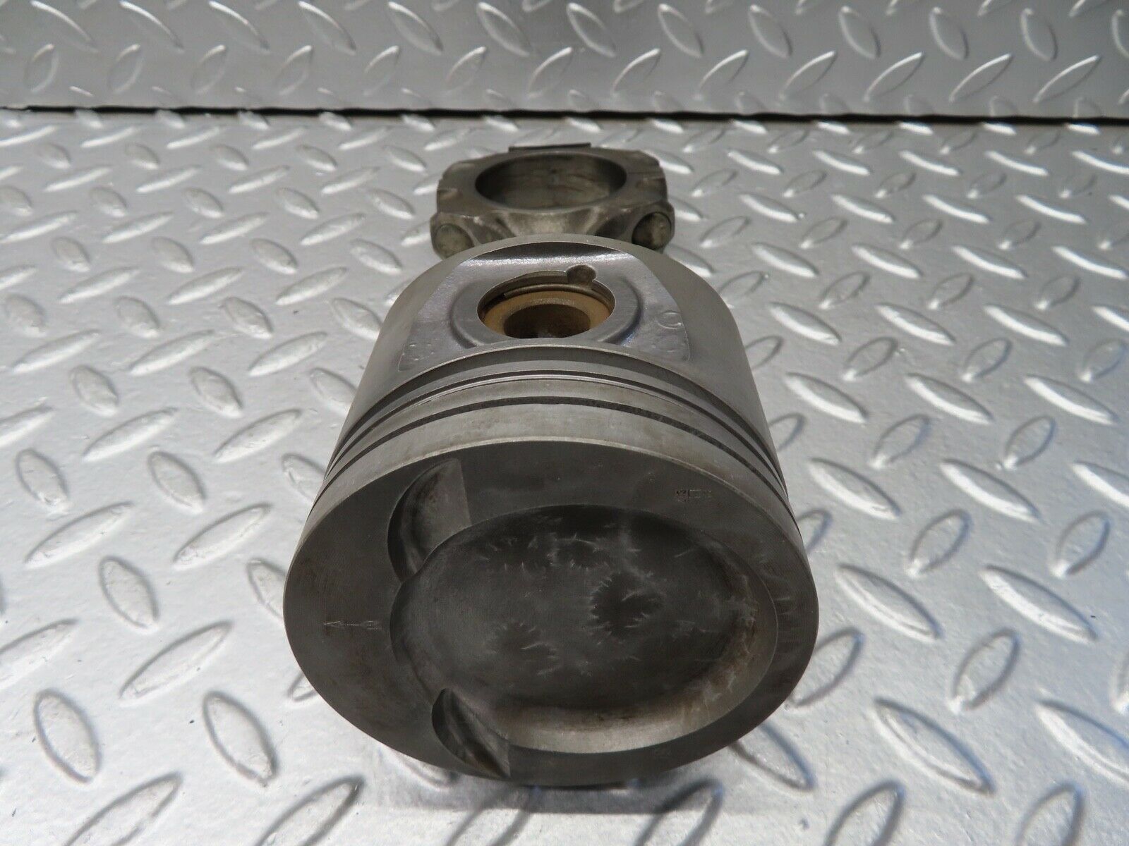 20668 Mercedes-Benz R107 450SL Piston With Connecting Rod 92.00 mm