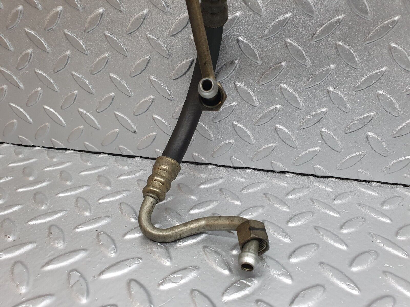 42077 Mercedes-Benz W202 C200 Power Steering Hose Pipe