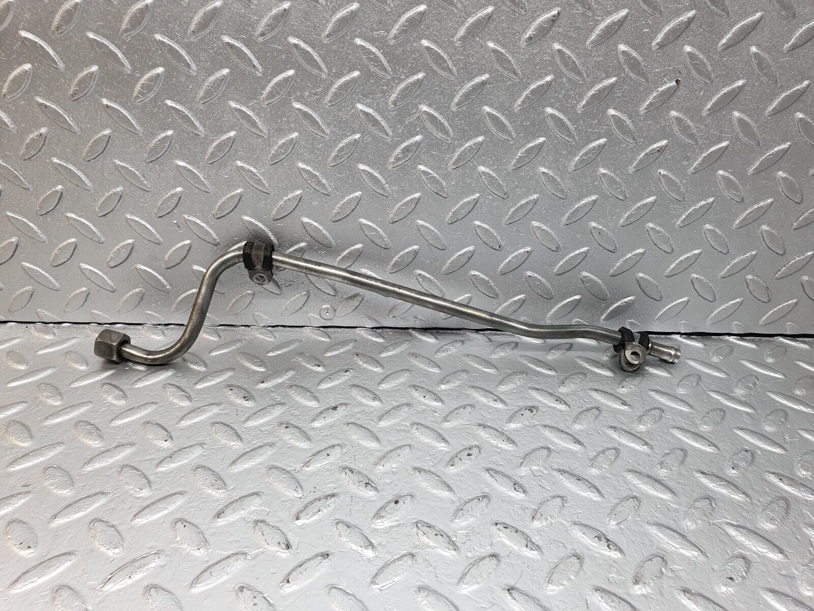 42613 Mercedes-Benz R129 320SL Coupe Fuel Hose Pipe