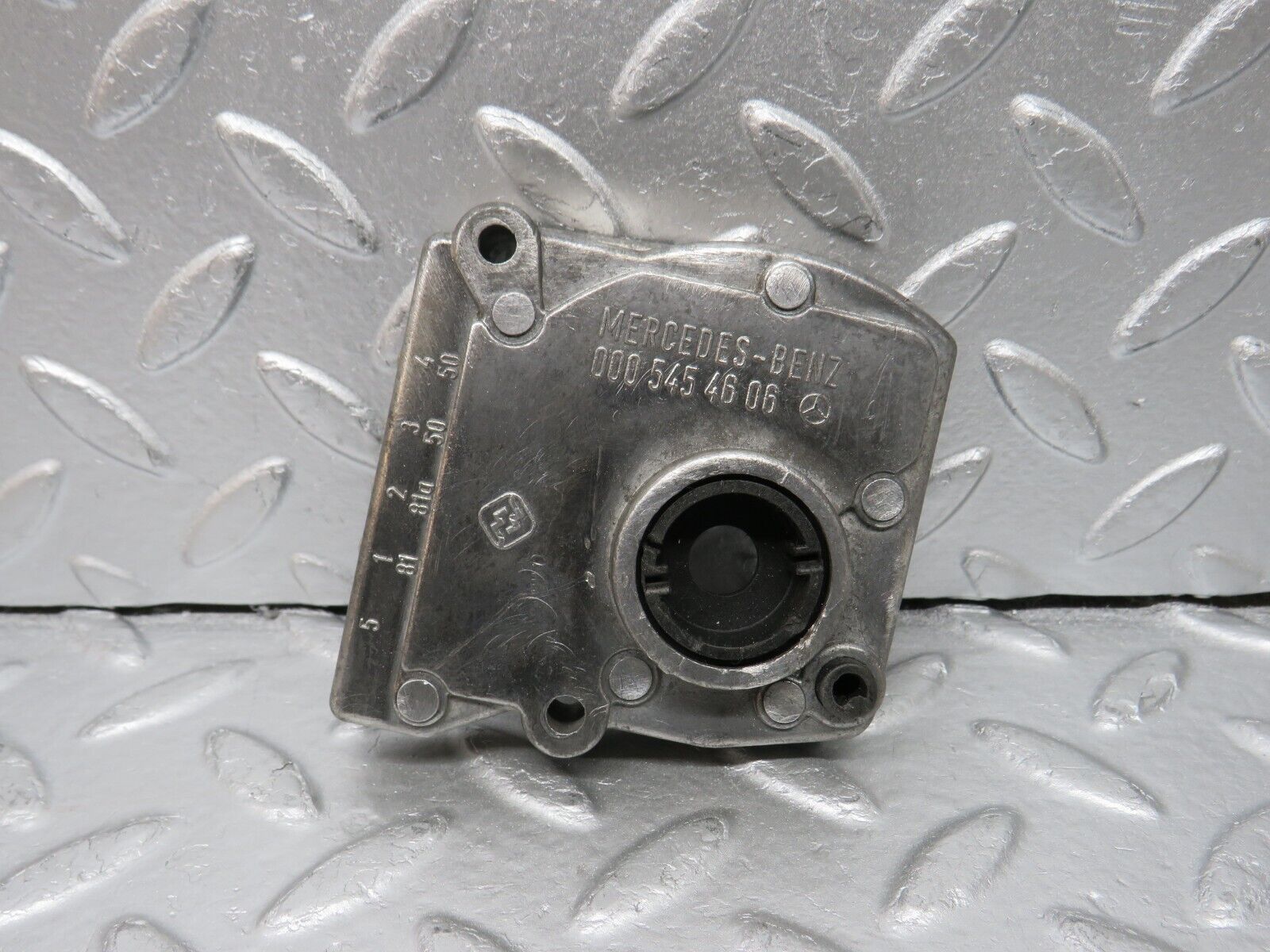 33130 Mercedes-Benz C107 R107 Reverse Light Switch 0005454606