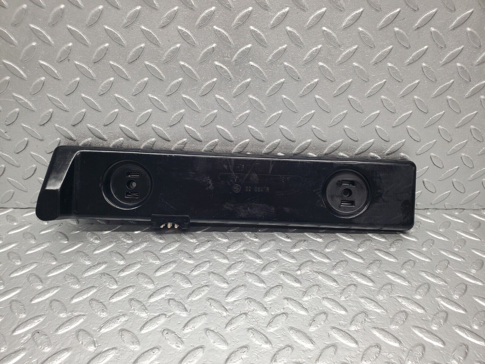 46439 Mercedes-Benz C123 280CE Coupe Tail Light Bulb Holder Right Side 22064R