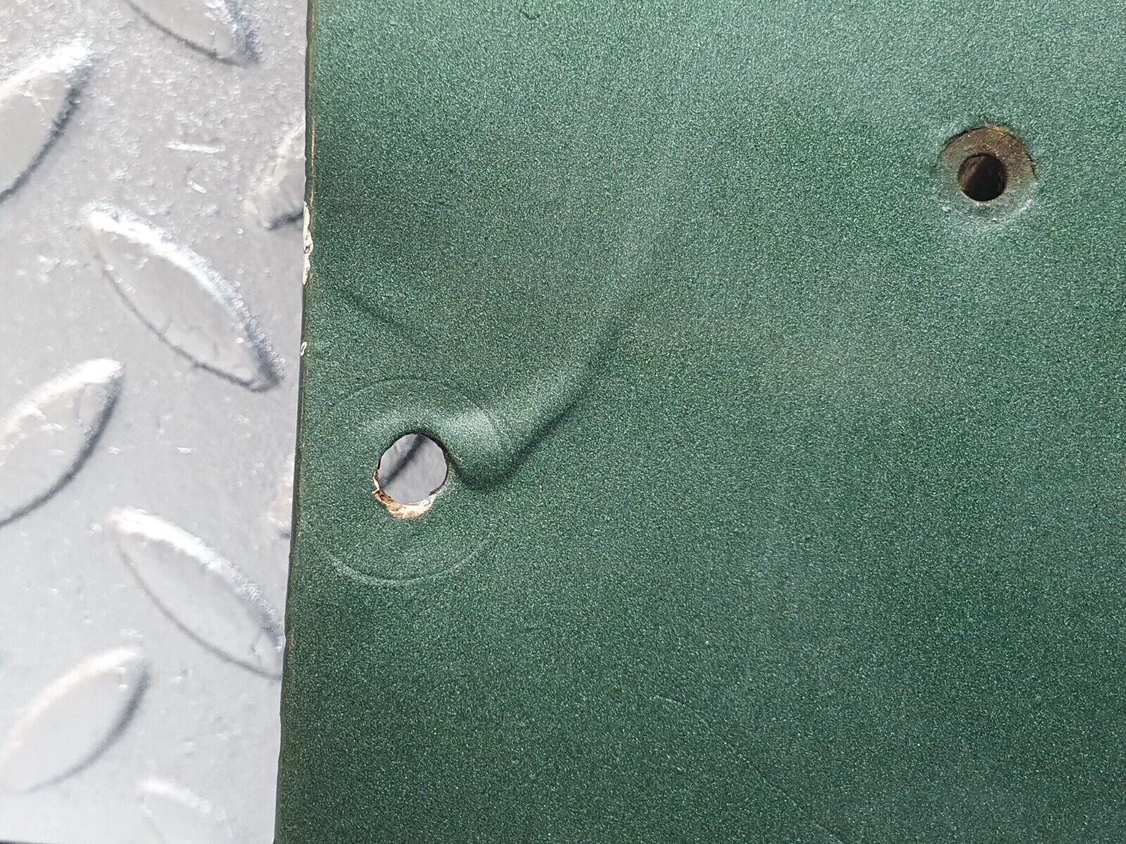 43176 Mercedes-Benz W108 280SE Fuel Tank Flap Cap