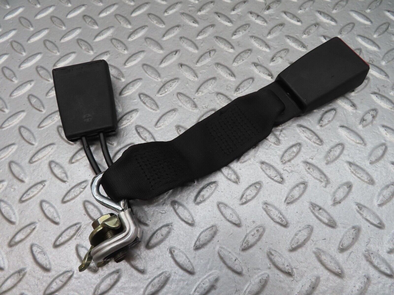 14733 Mercedes-Benz W201 190E Rear Seat Belt Set