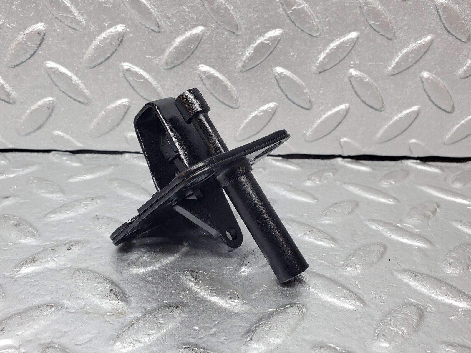 44497 Mercedes-Benz W123 280E Bonnet Lock Latch