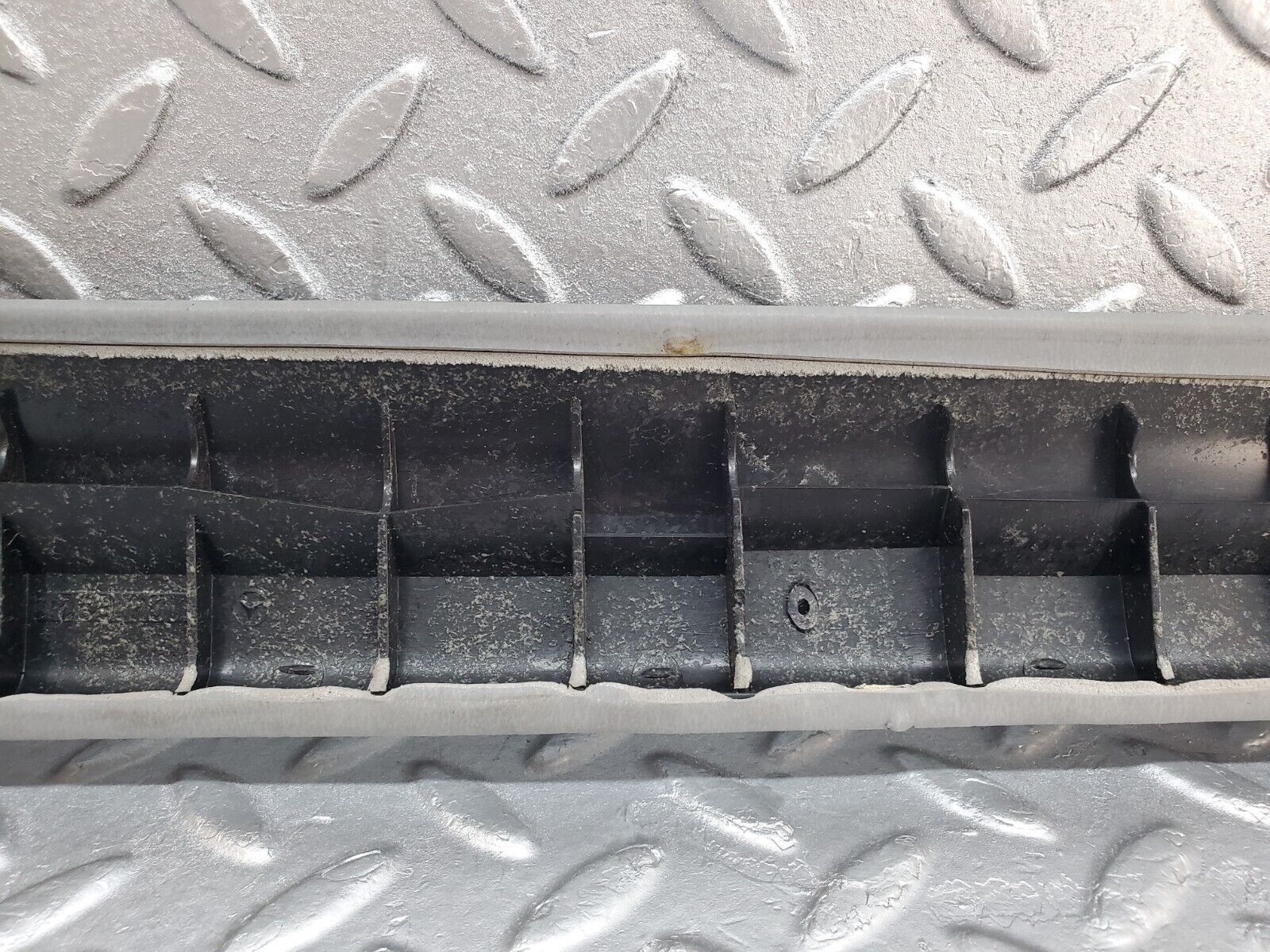 44677 Mercedes-Benz W124 220E A Pillar Cover Left Side Grey 1246920389