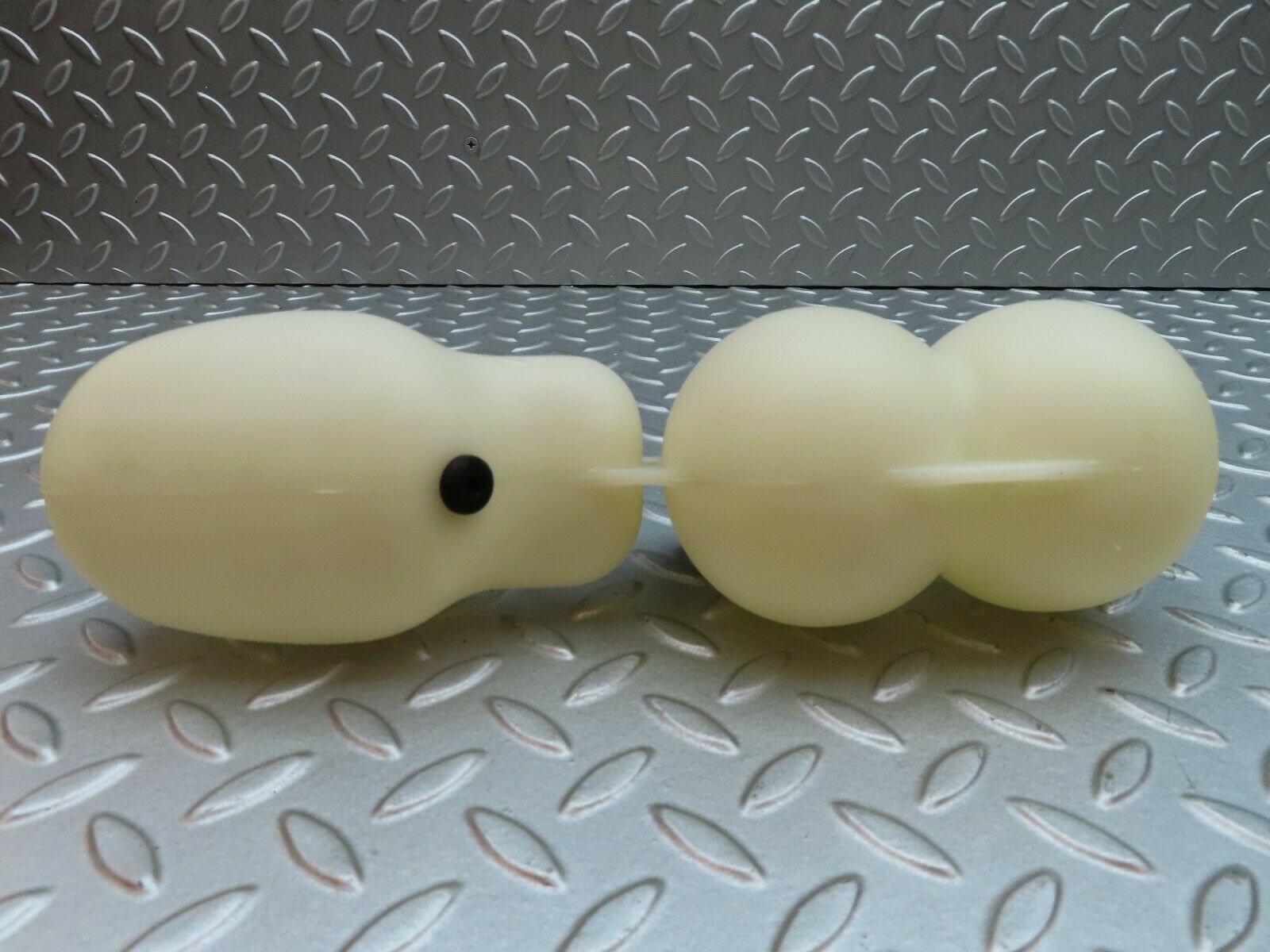 4977 Mercedes-Benz R107 350SL Vacuum Reservoir