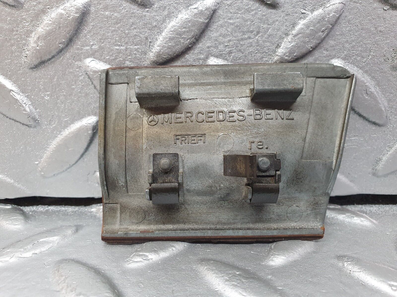 42513 Mercedes-Benz R129 320SL Coupe Door Handle Wood Trim Right Side