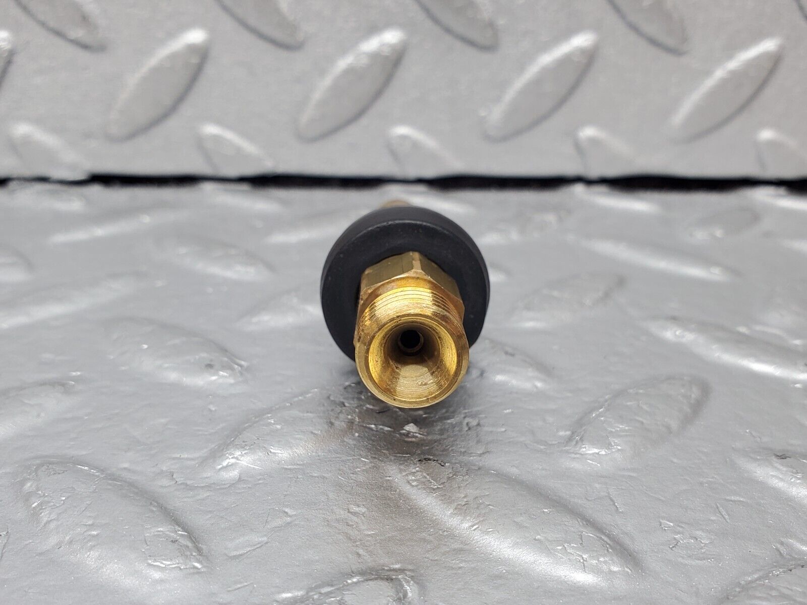 45338 Mercedes-Benz 280E M110.983 Fuel Injector Bosch 0437502047