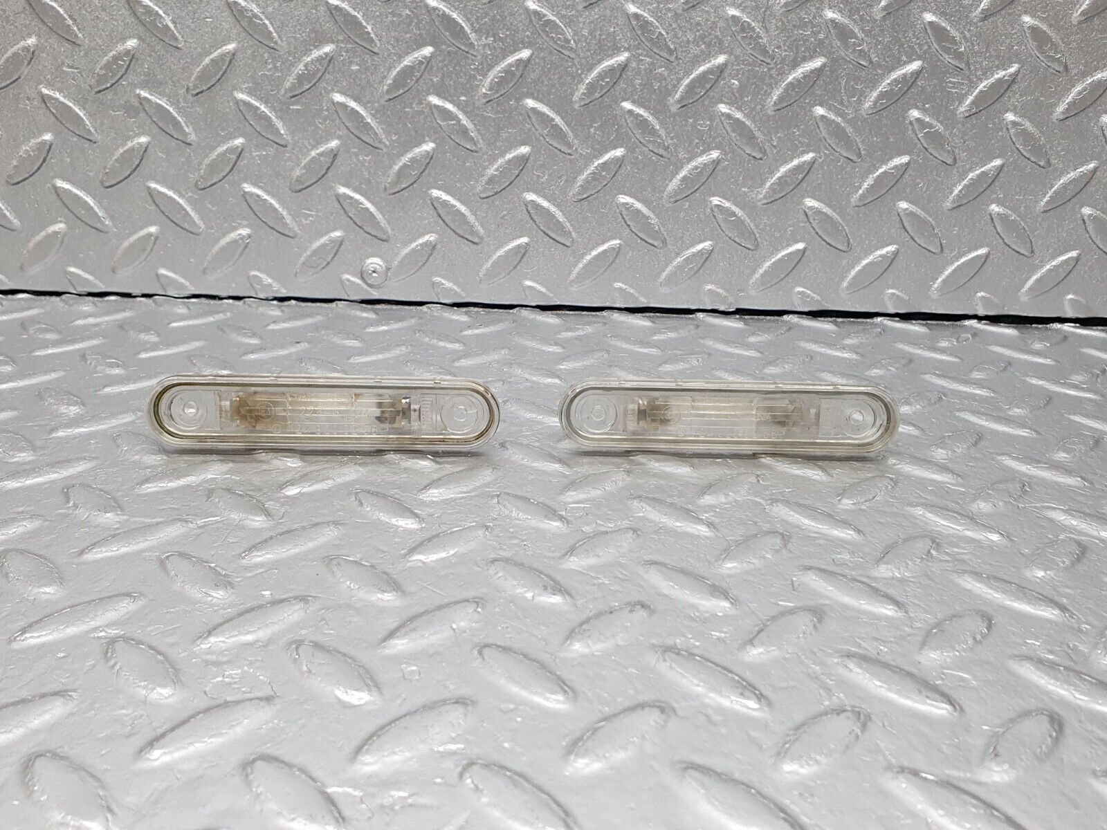 41665 Mercedes-Benz W124 200E Number Plate Light Pair 1248200256