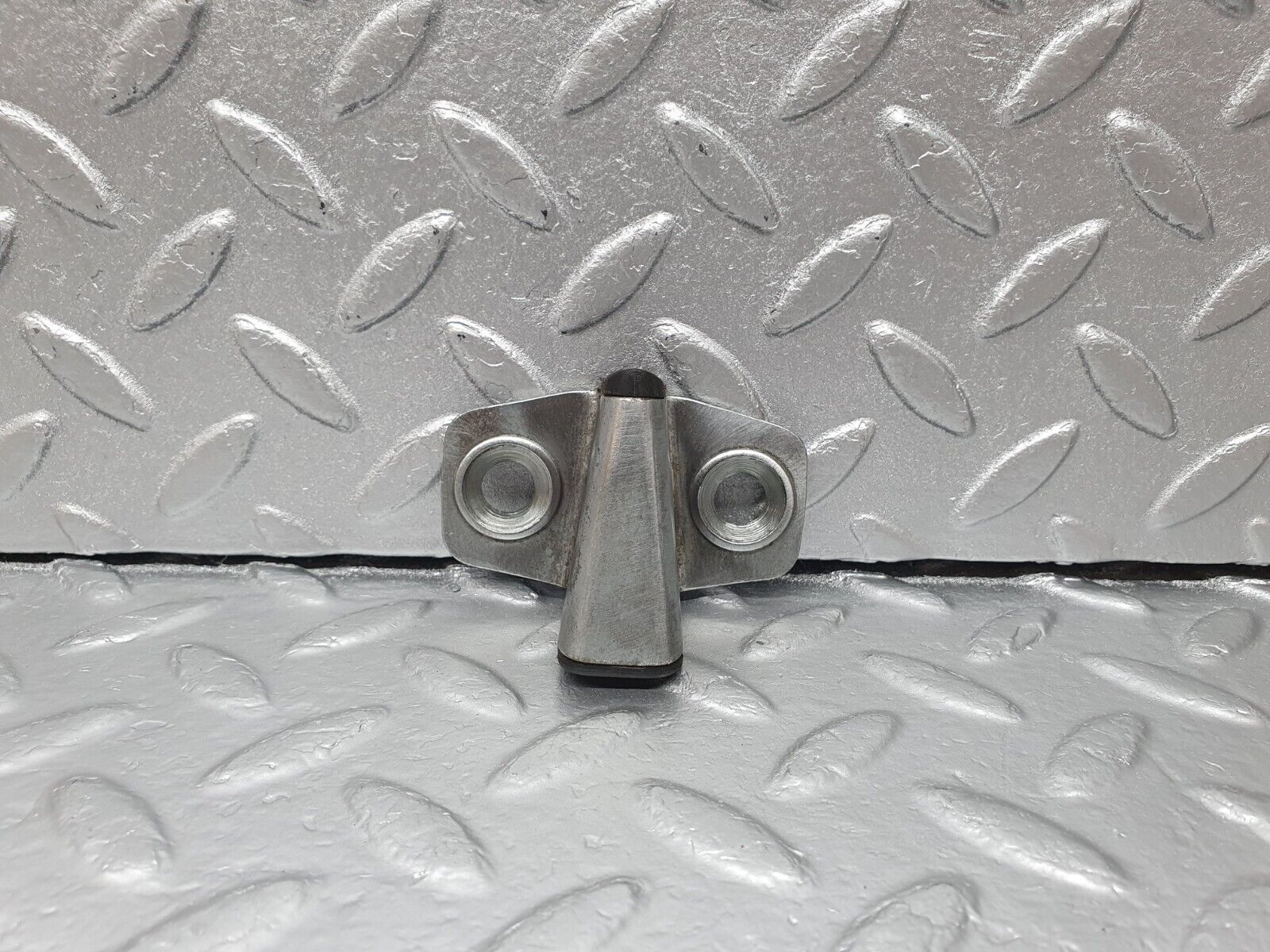 42535 Mercedes-Benz R129 320SL Coupe Door Lock Latch