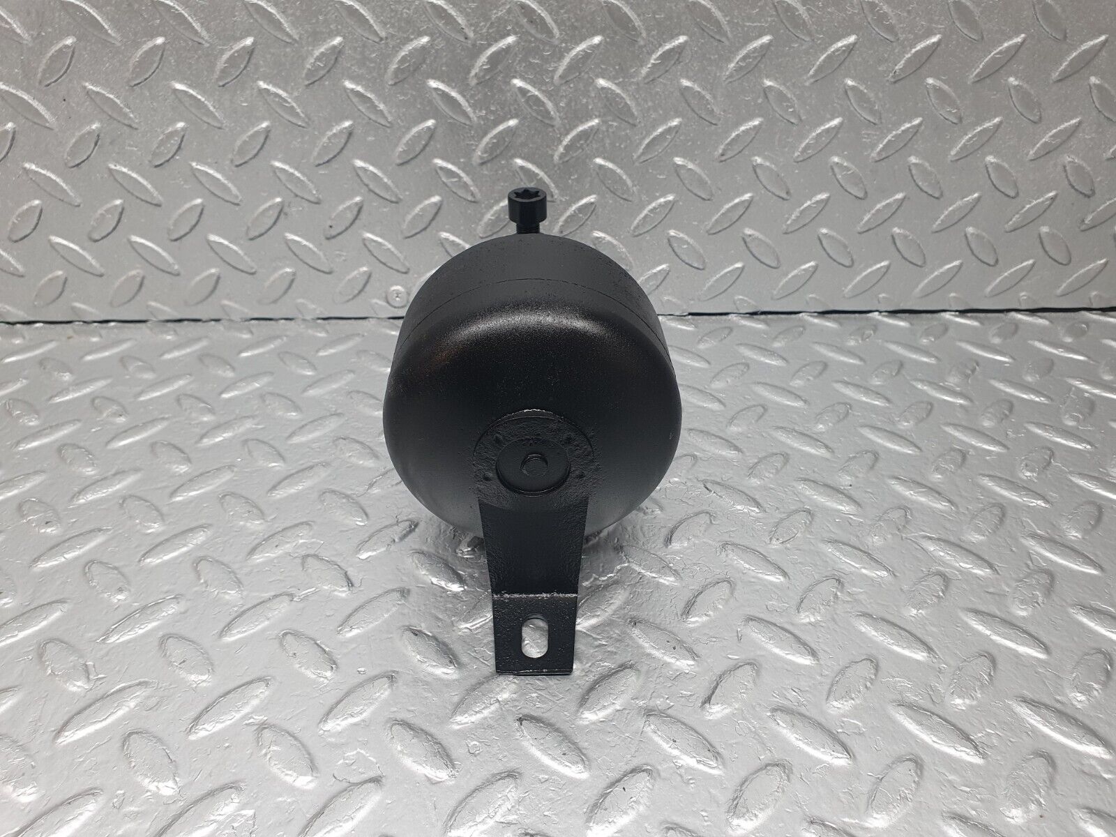 43607 Mercedes-Benz C126 380SEC Coupe Rear Suspension Sphere