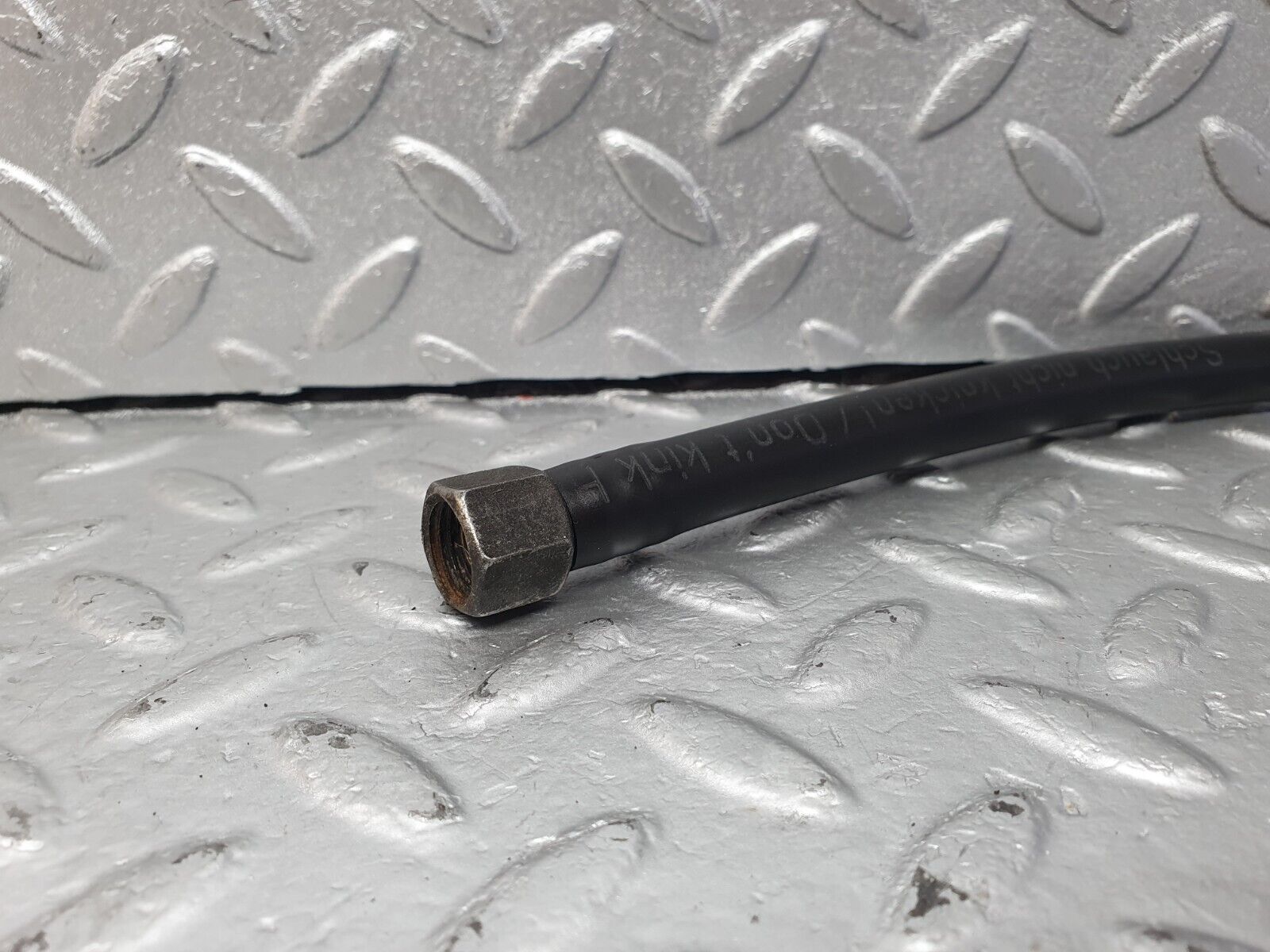 42525 Mercedes-Benz R129 320SL Coupe Fuel Hose Pipe