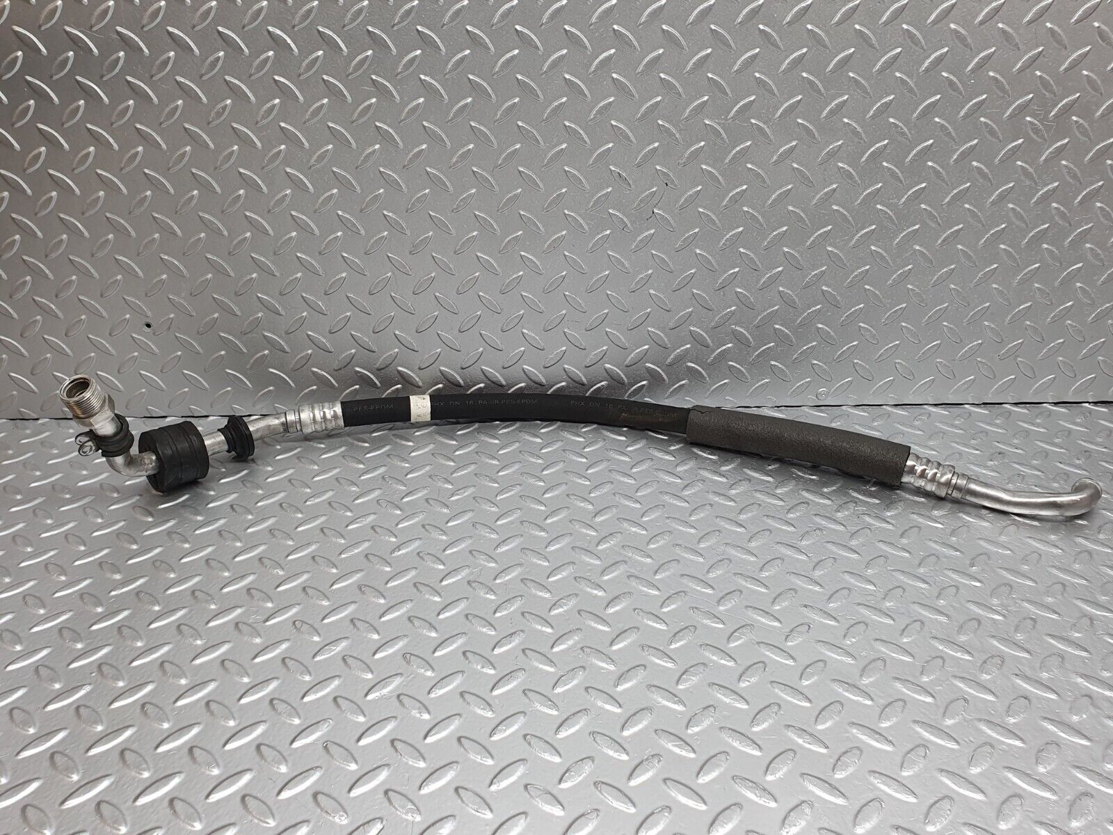 41919 Mercedes-Benz W202 C200 Air Conditioning Hose Pipe 2028302615