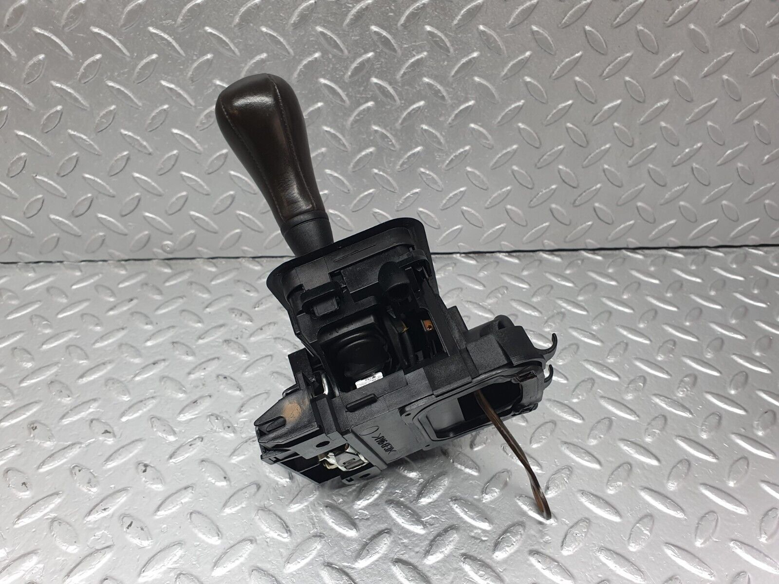 42492 Mercedes-Benz R129 320SL Coupe Automatic Gear Selector 1292670637 1242670206