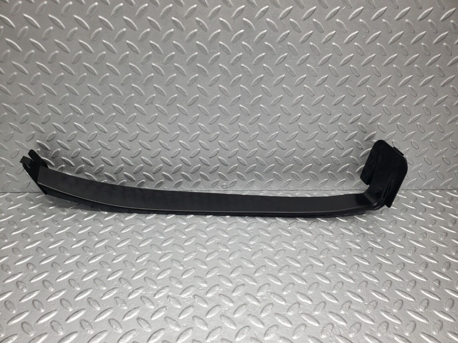 46399 Mercedes-Benz C123 280CE Coupe Cable Channel Cover Left Side 1238211236