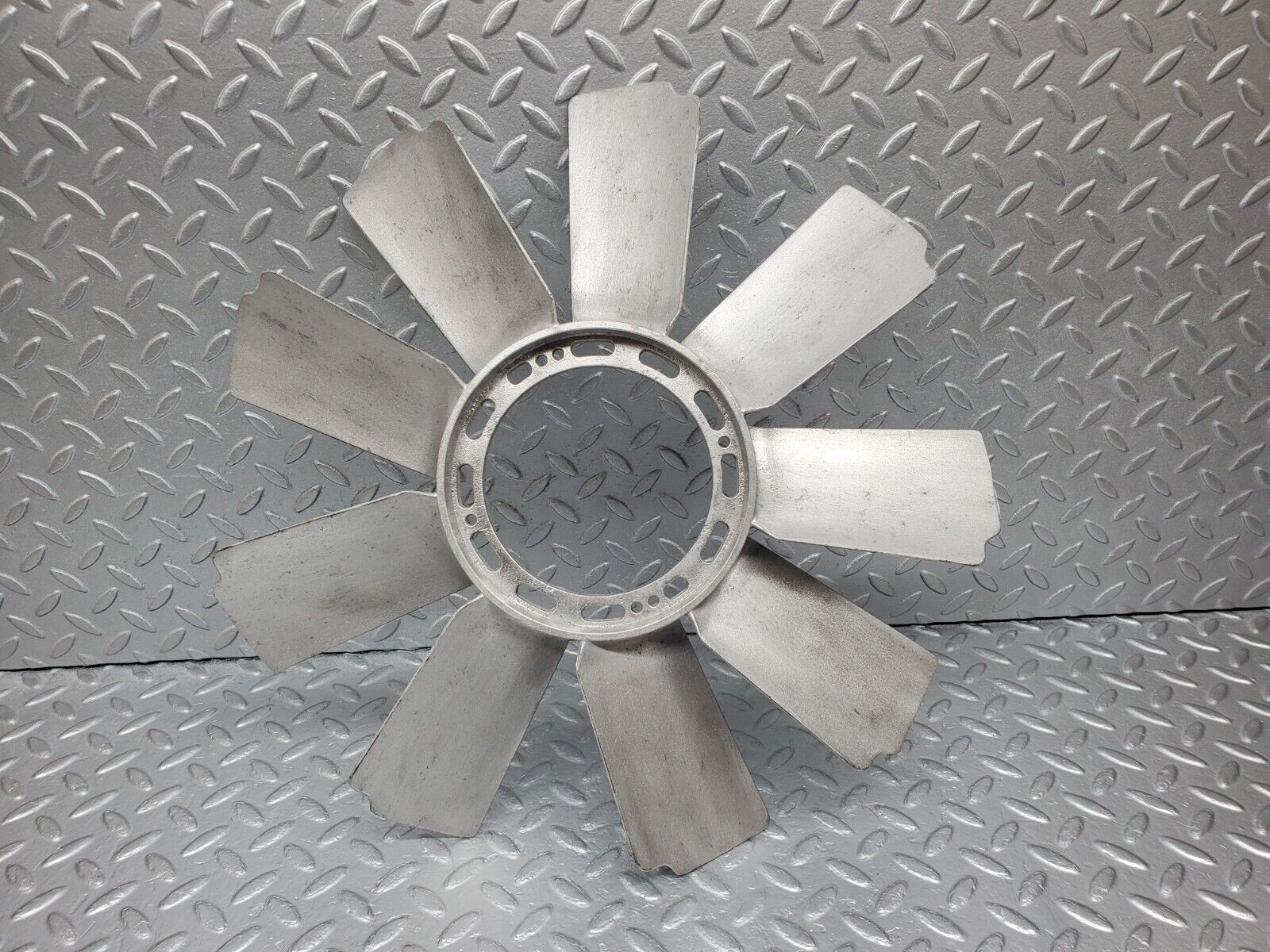 45898 Mercedes-Benz W126 420SE Engine Cooling Fan 1162051906