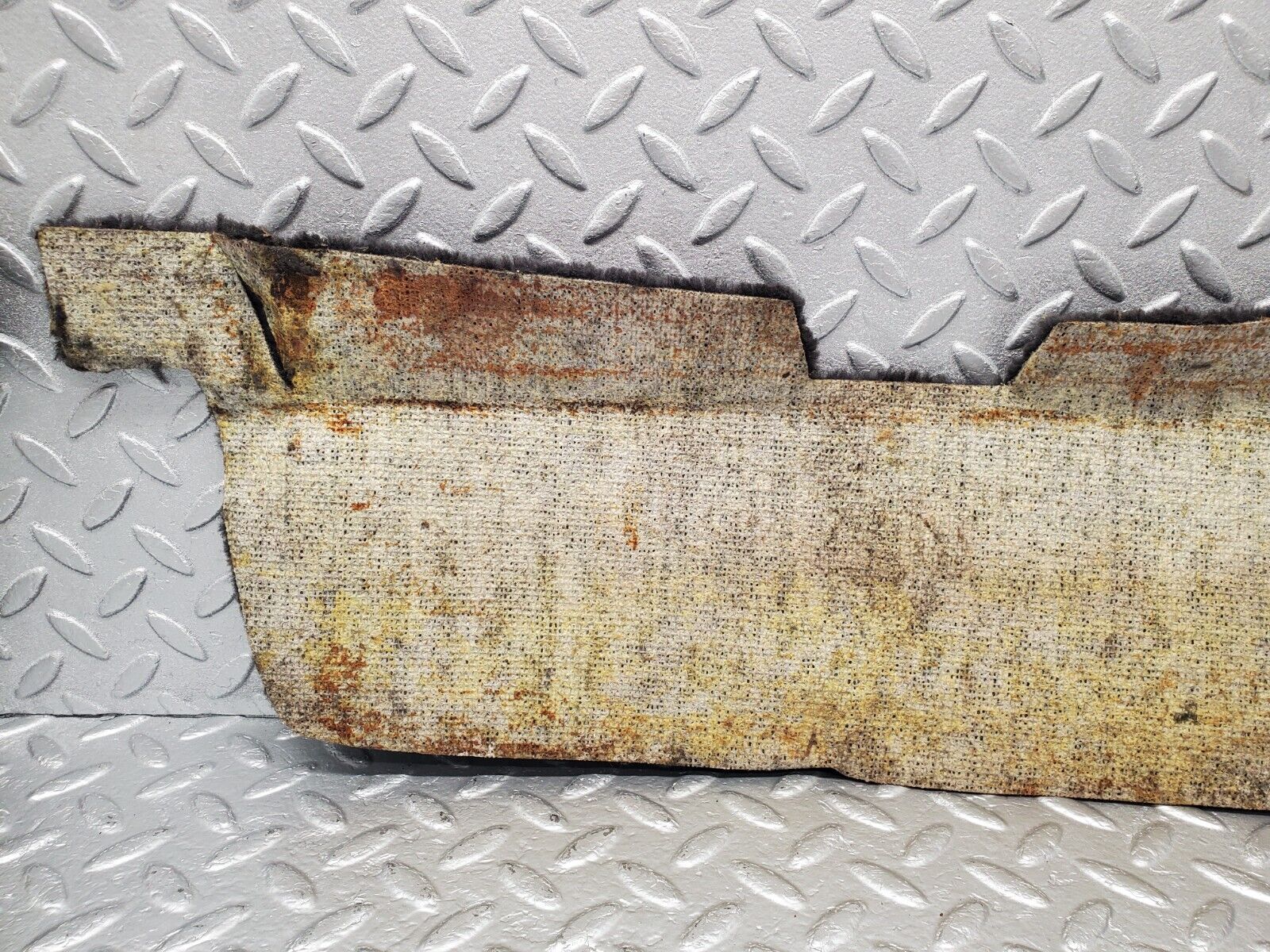 46419 Mercedes-Benz C123 280CE Coupe Rear Floor Cross Member Mat Carpet Black