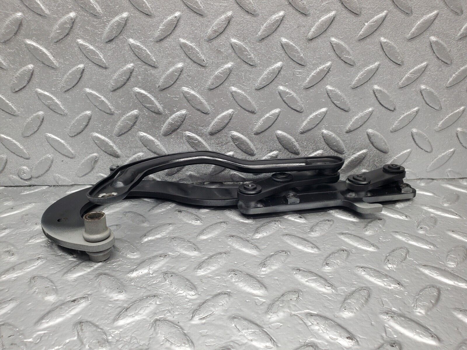 47018 Mercedes-Benz R129 320SL Coupe Trunk Boot Lid Hinge Left Side