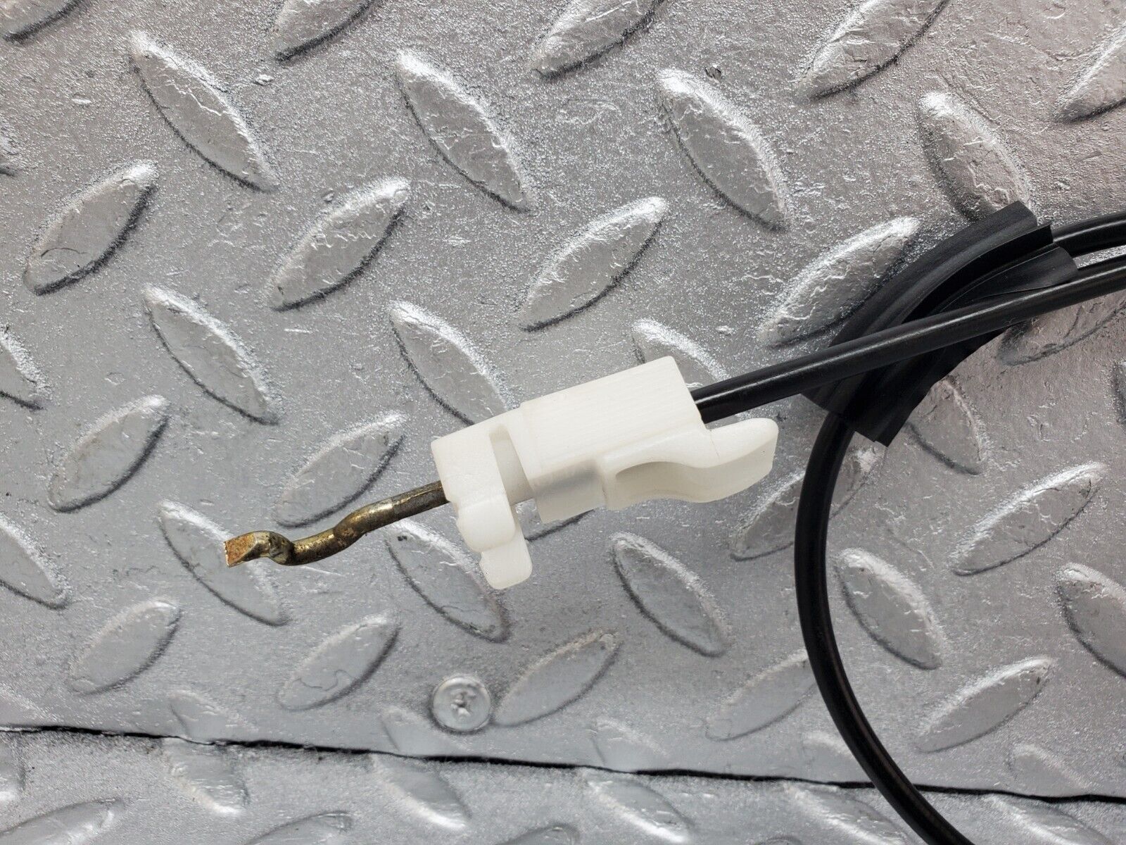 45140 Mercedes-Benz R129 300SL Coupe Door Lock Cable