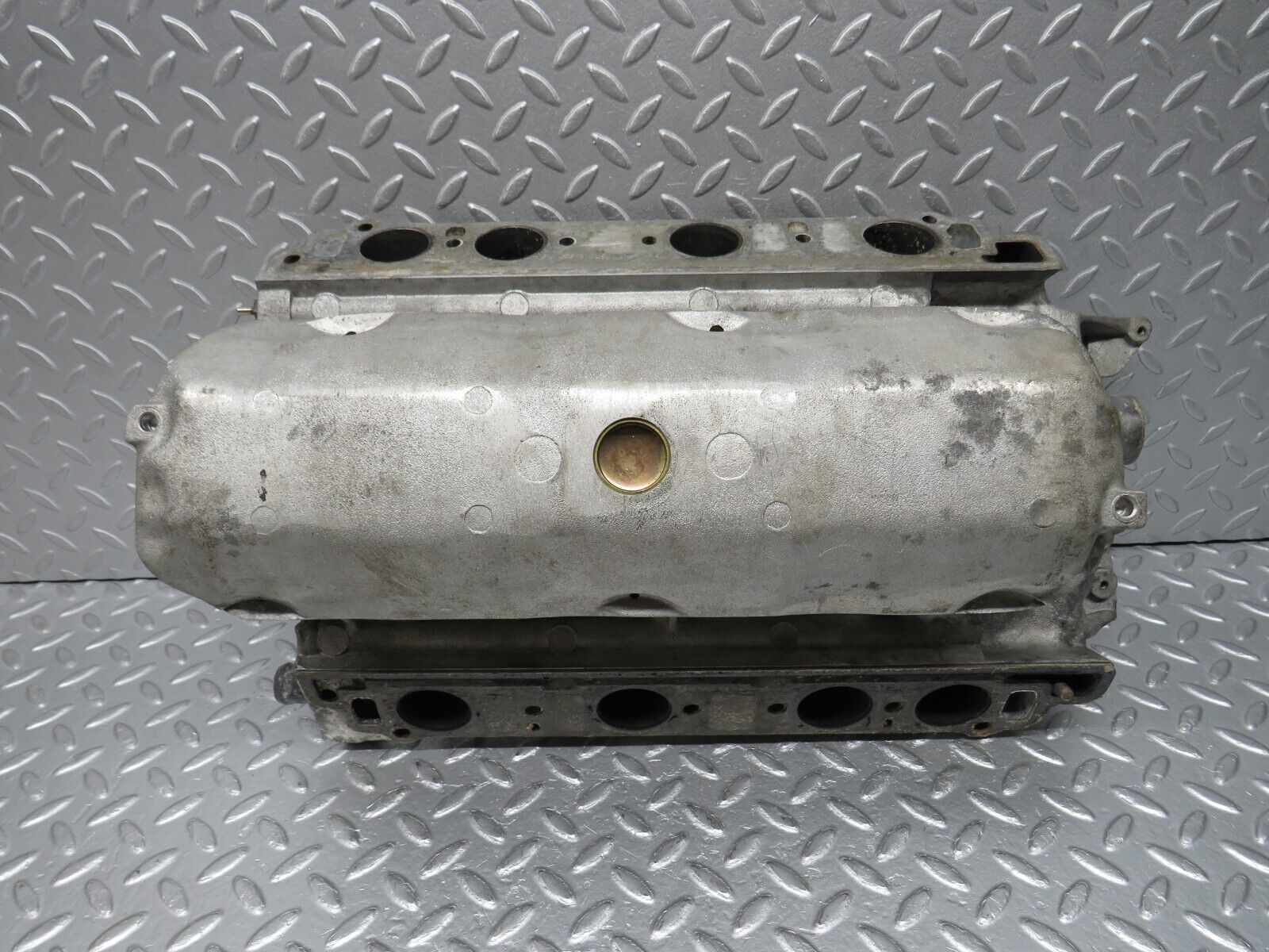 39292 Mercedes-Benz R107 500SL Air Intake Manifold 1171413401 1161415301