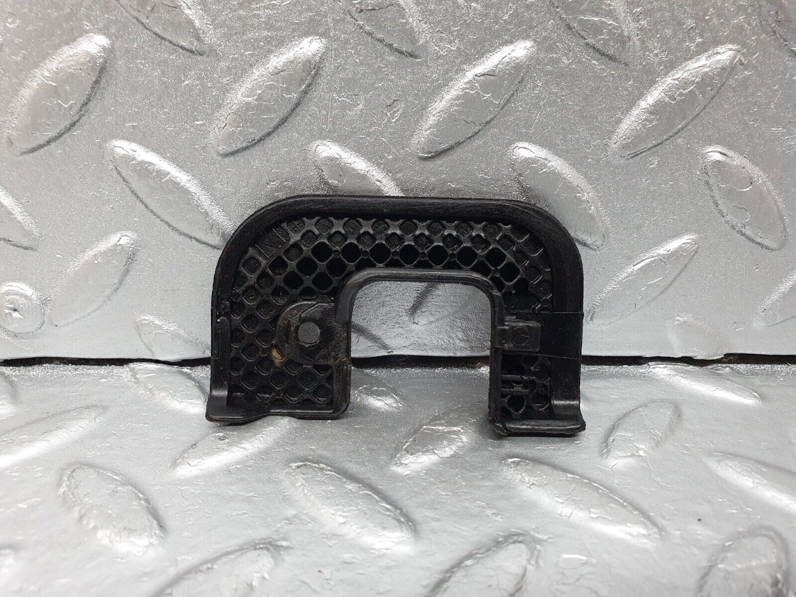 41671 Mercedes-Benz W124 200E Door Lock Cover Left Side