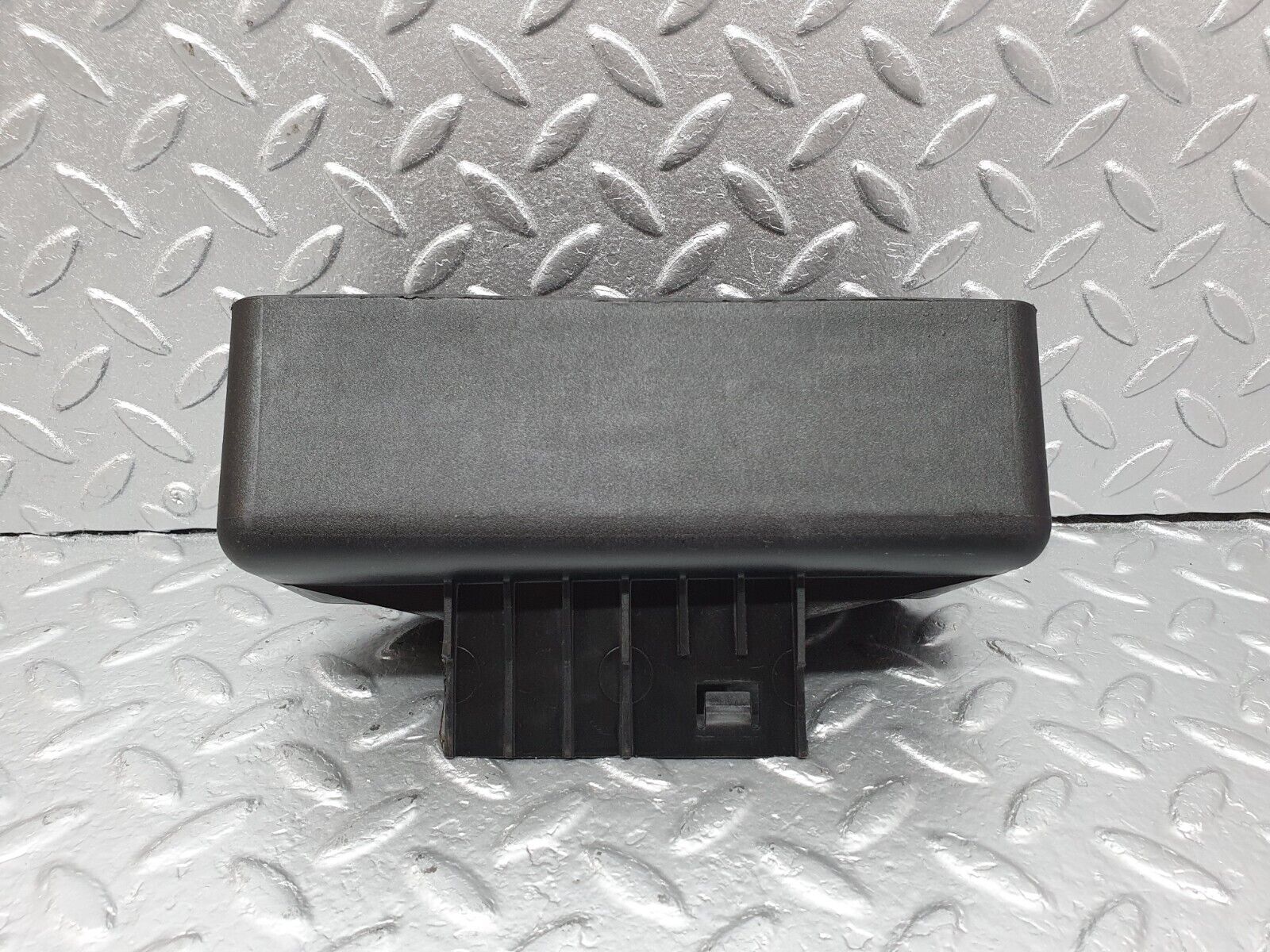 42215 Mercedes-Benz R129 320SL Coupe Central Locking Vacuum Pump Bracket 1298050114