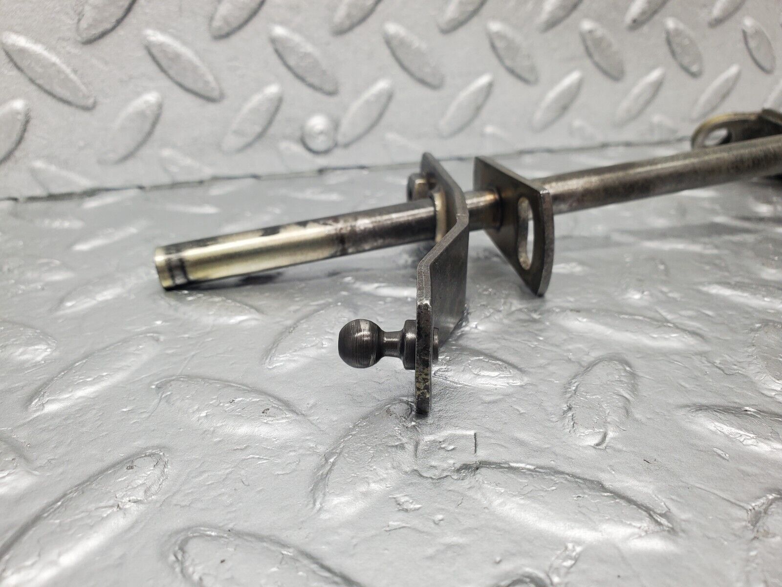 46071 Mercedes-Benz W126 420SE Throttle Linkage