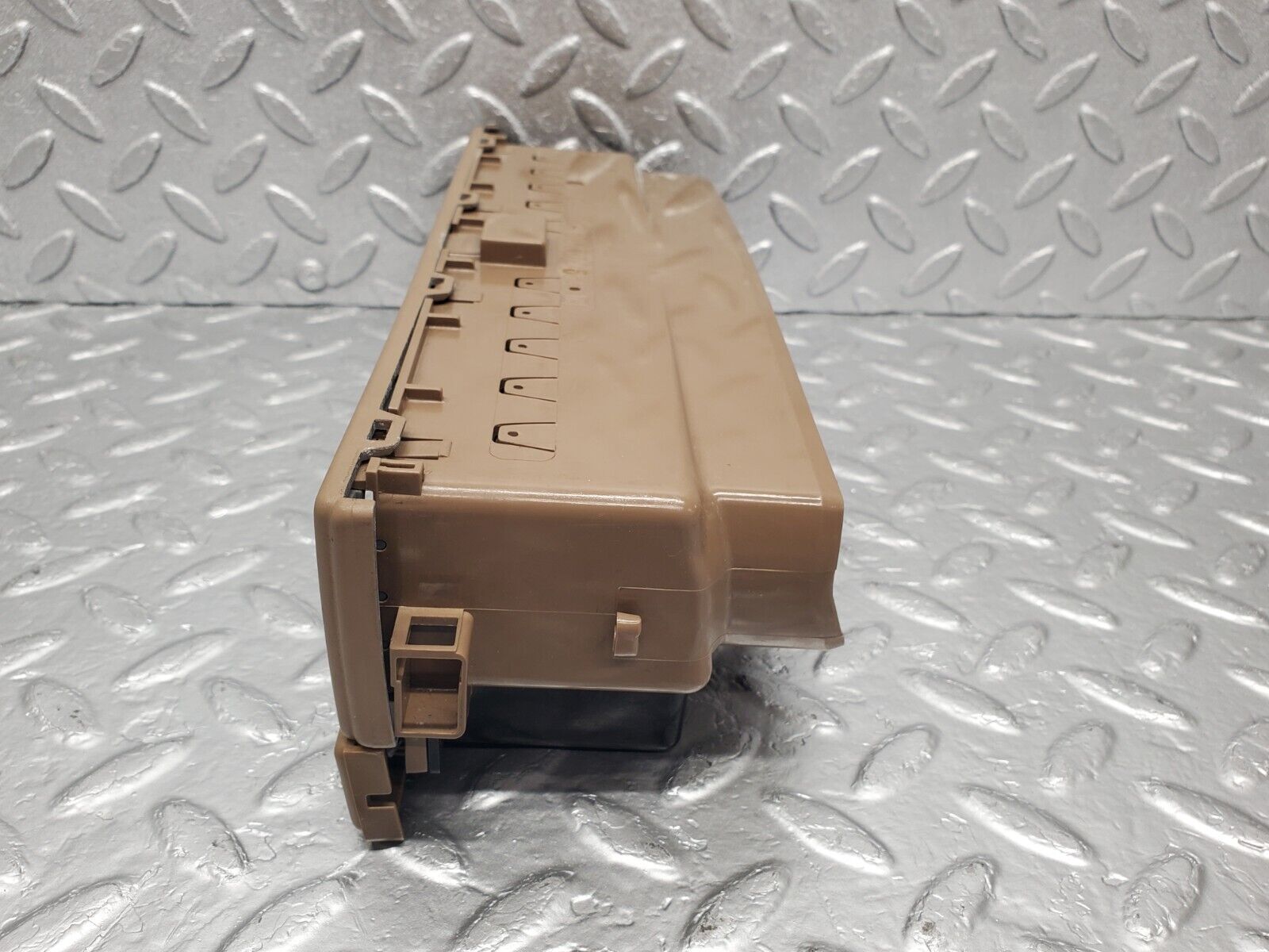 46876 Mercedes-Benz R129 320SL Coupe Dash Centre Air Vent 1298300654