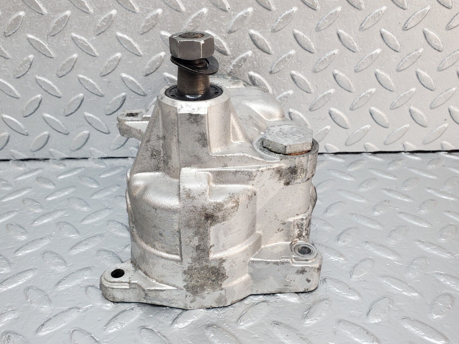 45424 Mercedes-Benz 280E M110.983 Power Steering Pump 1264601580