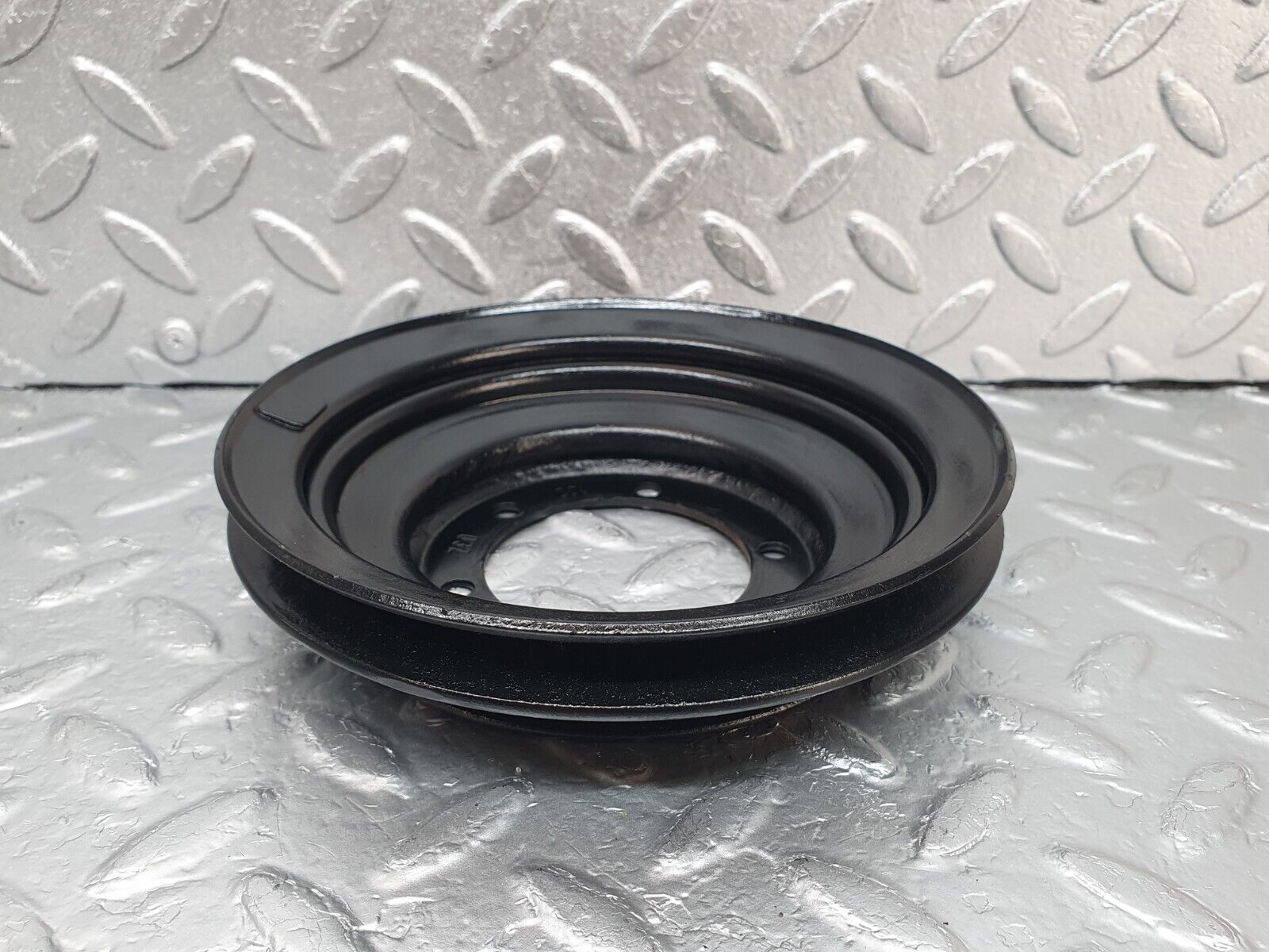 44224 Mercedes-Benz C123 230CE Coupe Crankshaft Pulley 1020320404