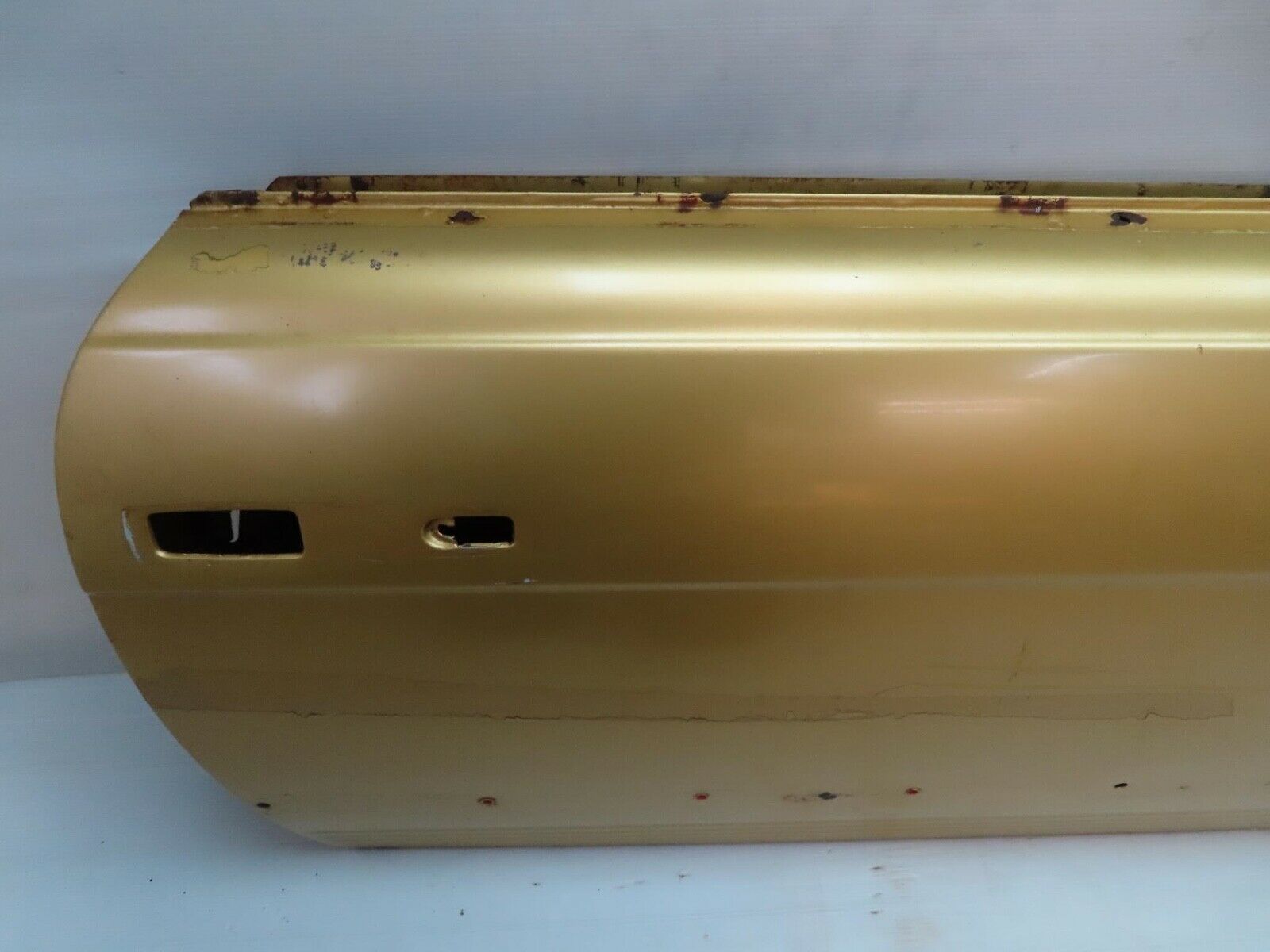 11828 Mercedes-Benz R107 450SL Front Right Door