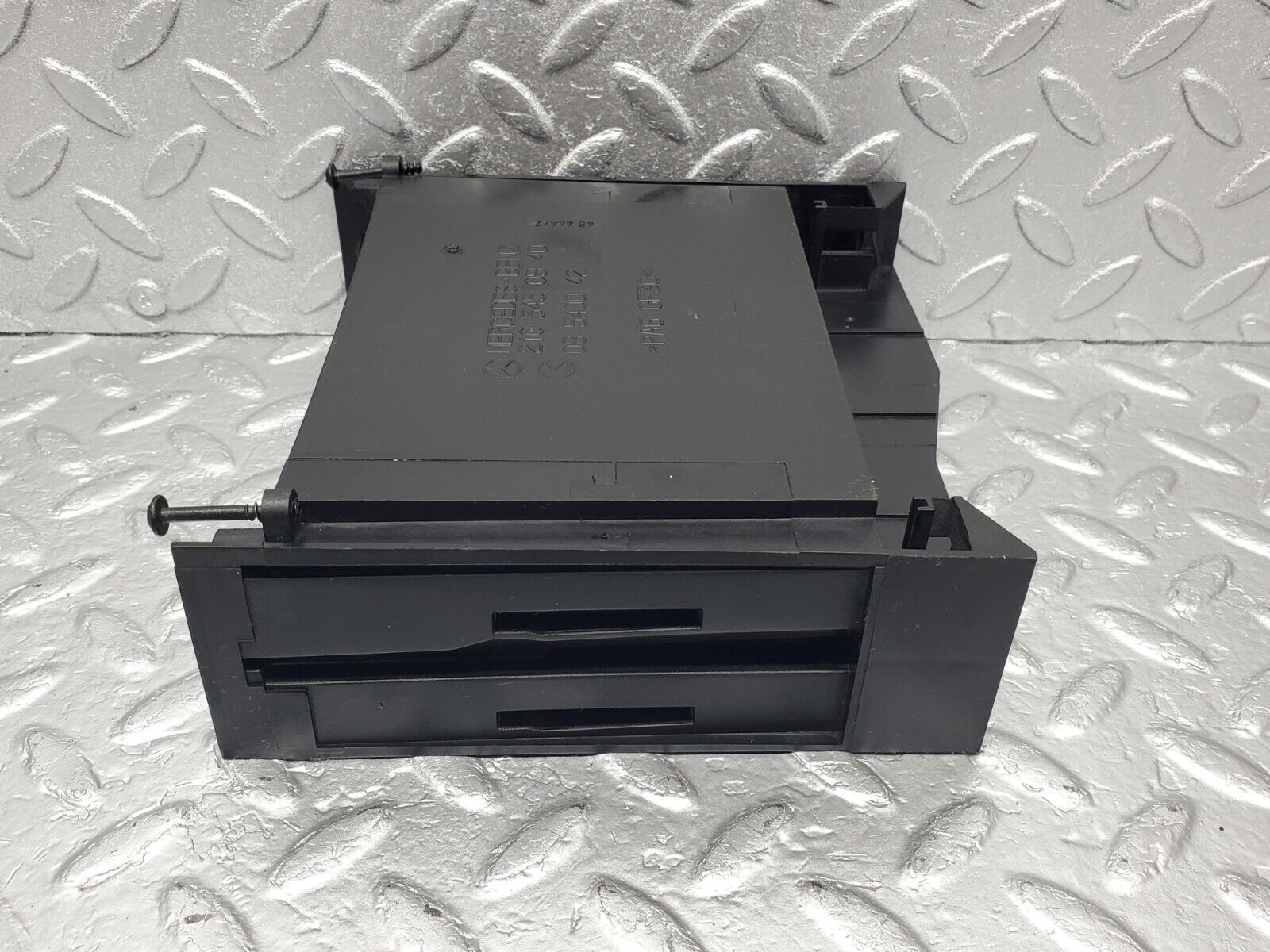 46902 Mercedes-Benz R129 320SL Coupe Control Module Housing 2105450940