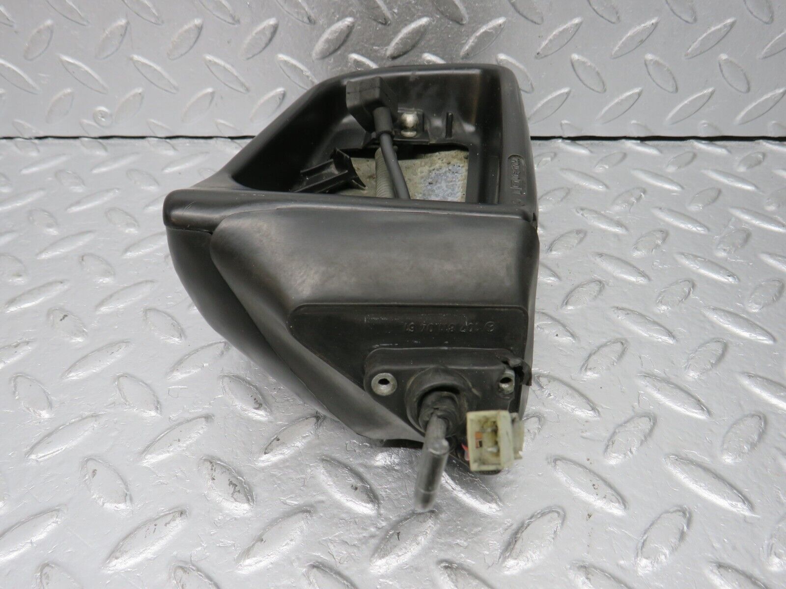 39296 Mercedes-Benz R107 500SL Right Wing Mirror 1078110461