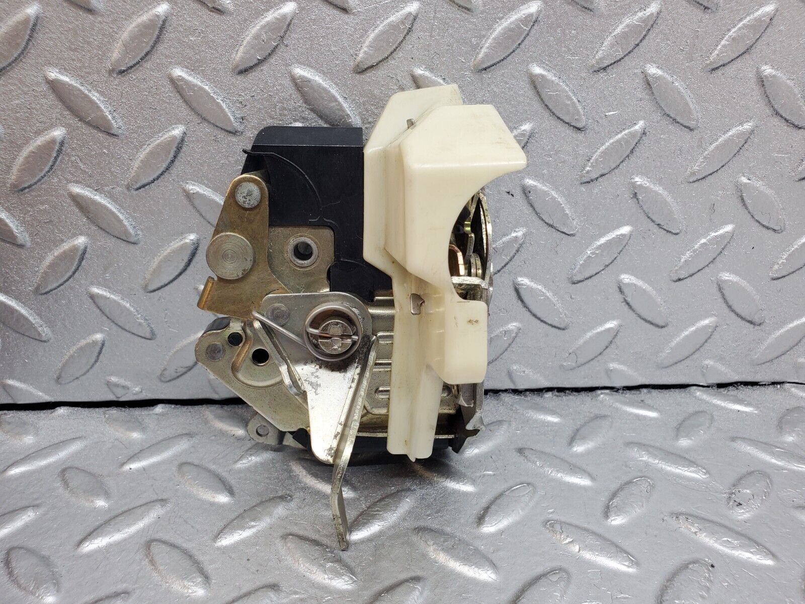 44792 Mercedes-Benz W124 220E Rear Right Door Lock Mechanism