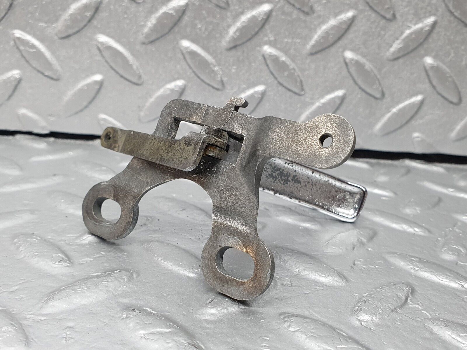 43108 Mercedes-Benz W108 280SE Front Right Interior Door Handle Chrome 1107660419