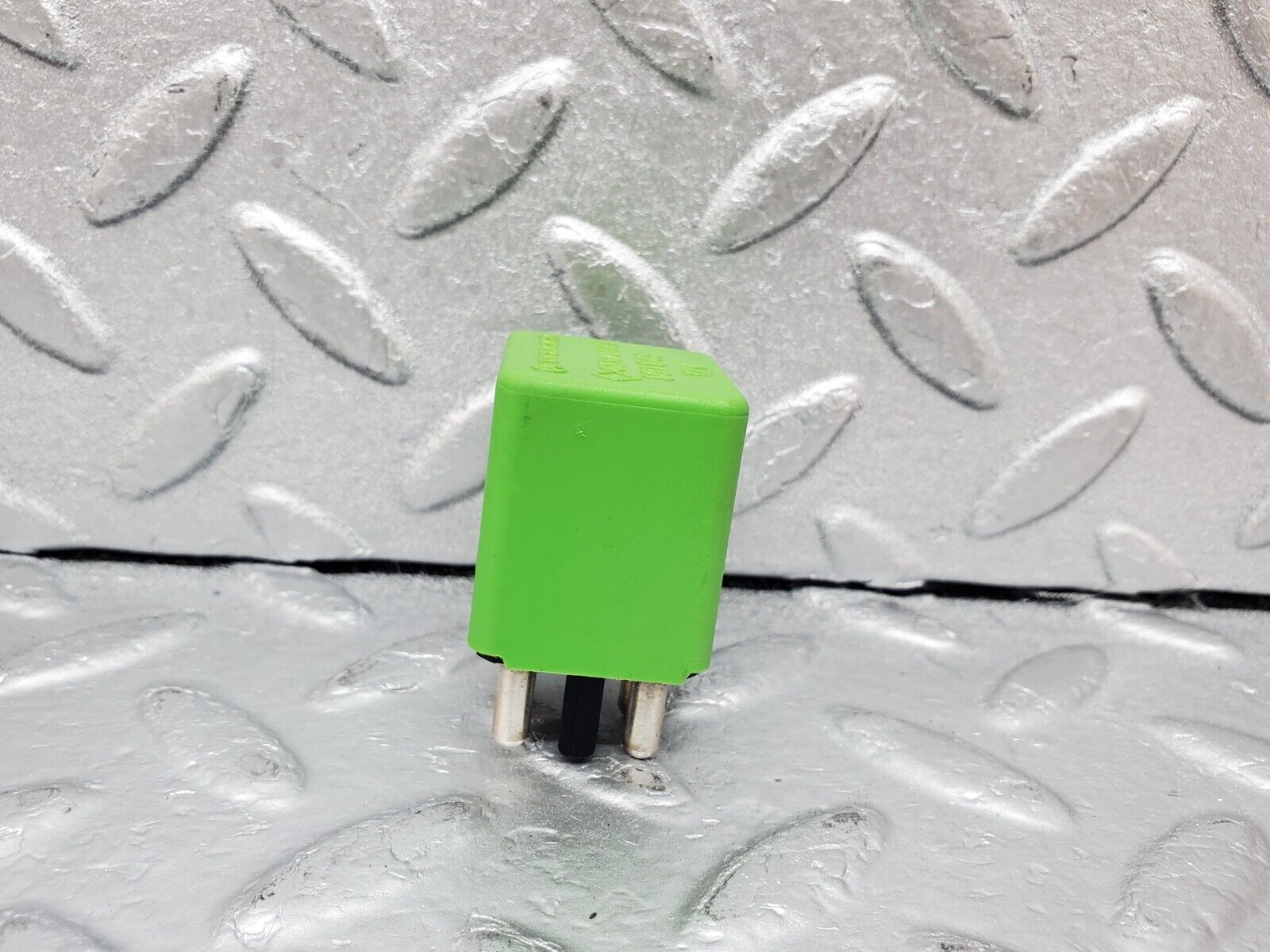 44963 Mercedes-Benz R129 300SL Coupe Headlight Wiper Relay 1268202026