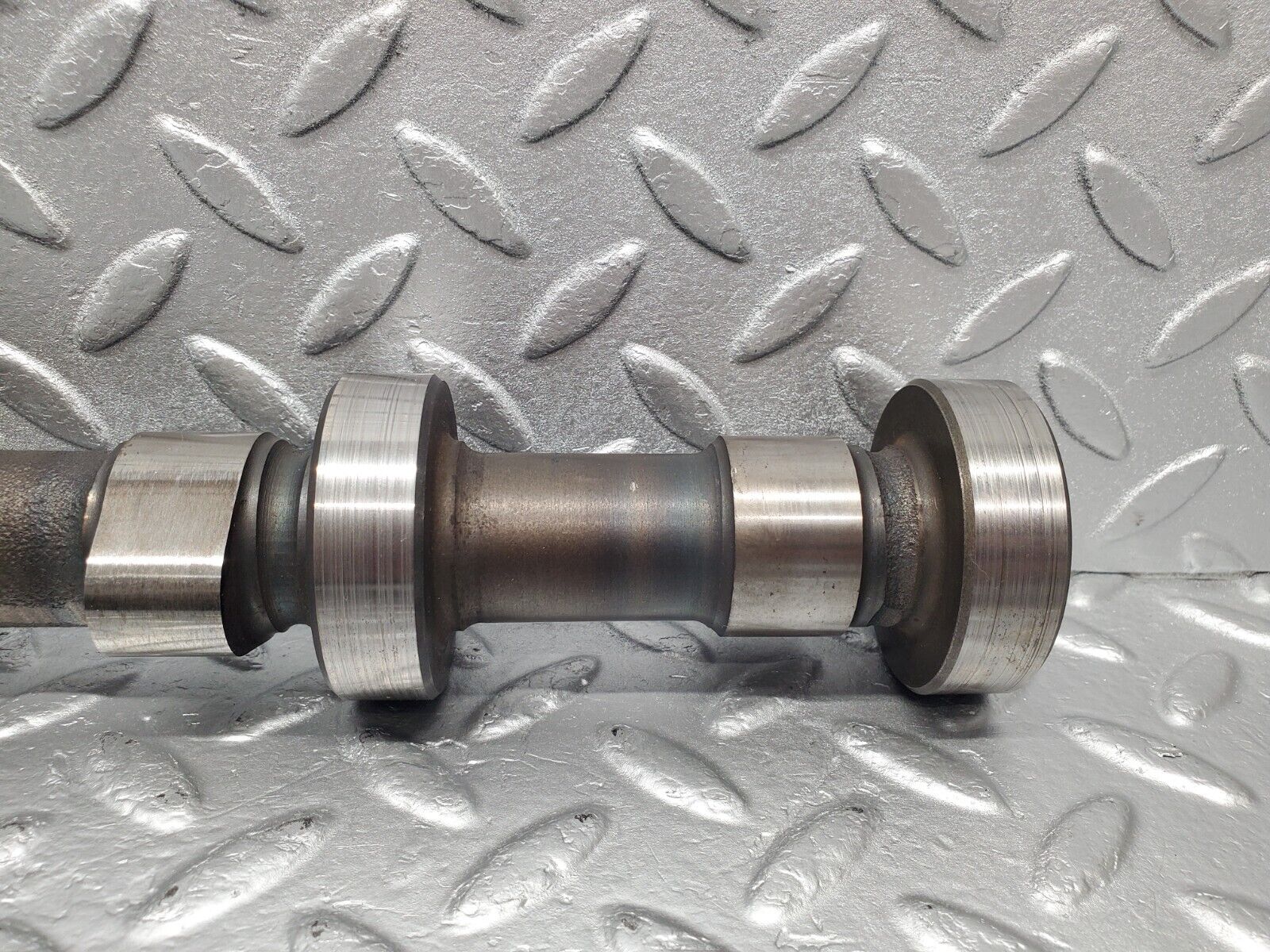 46614 Mercedes-Benz C123 280CE Coupe Camshaft Intake Side 1100517401