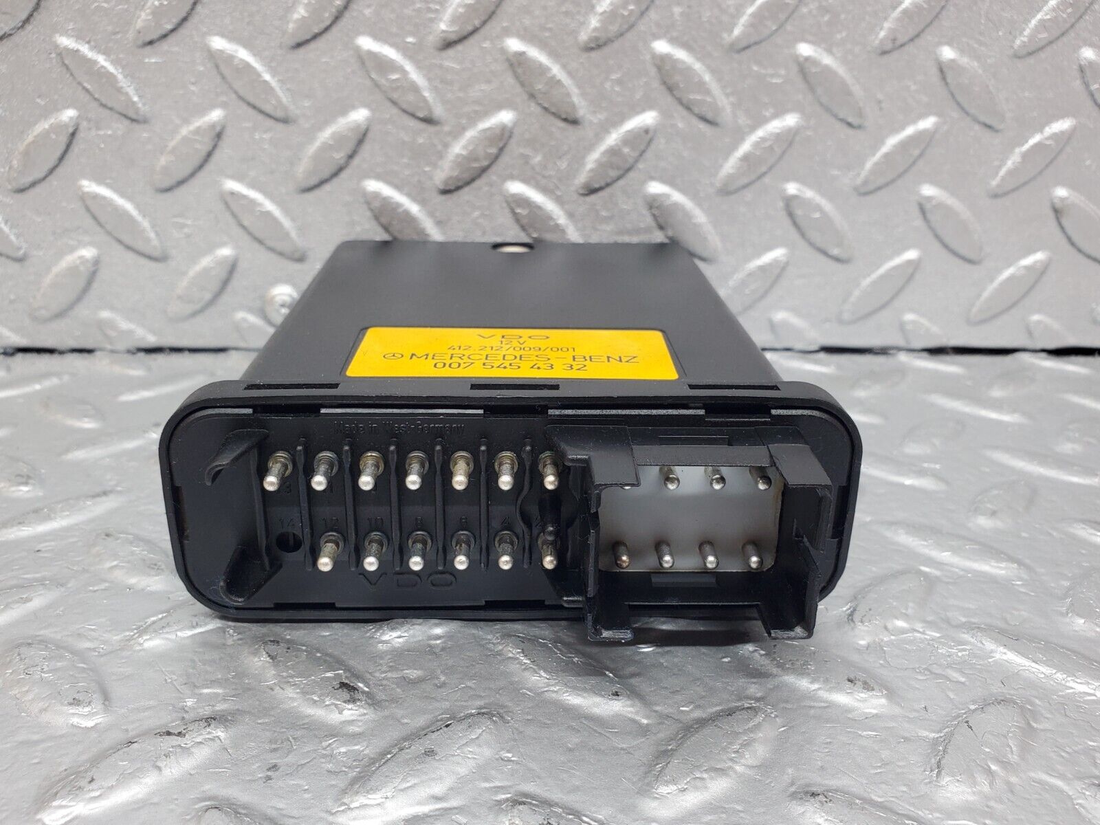 44893 Mercedes-Benz R129 300SL Coupe Cruise Control Unit Module 0075454332