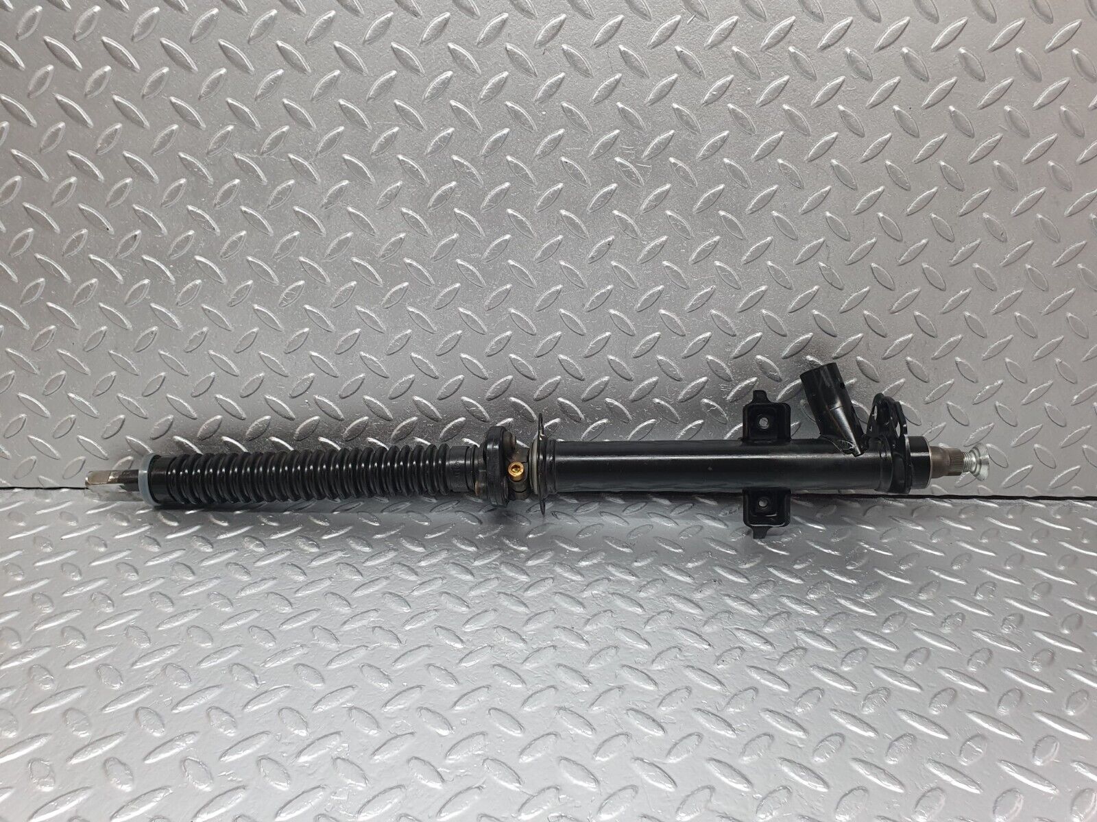 42852 Mercedes-Benz W201 190 2.0L Steering Column