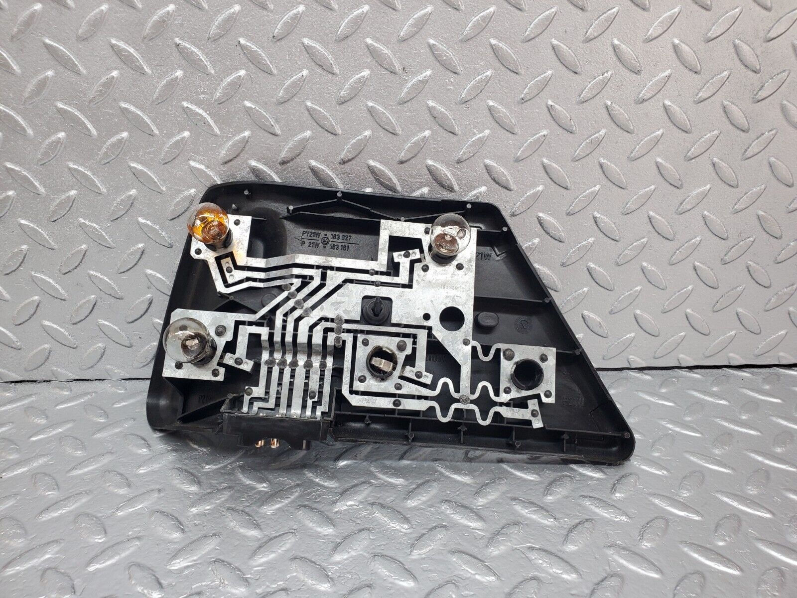 44681 Mercedes-Benz W124 220E Tail Light Left Side 53373R23