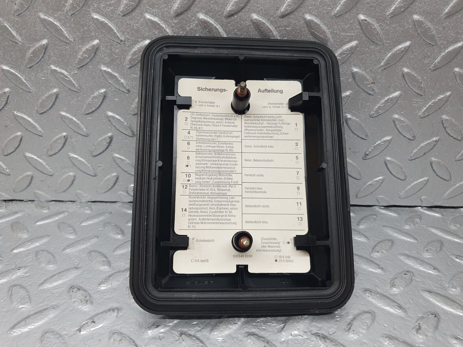 43908 Mercedes-Benz C123 230CE Coupe Fuse Box Cover Lid 1235400082 1235451000